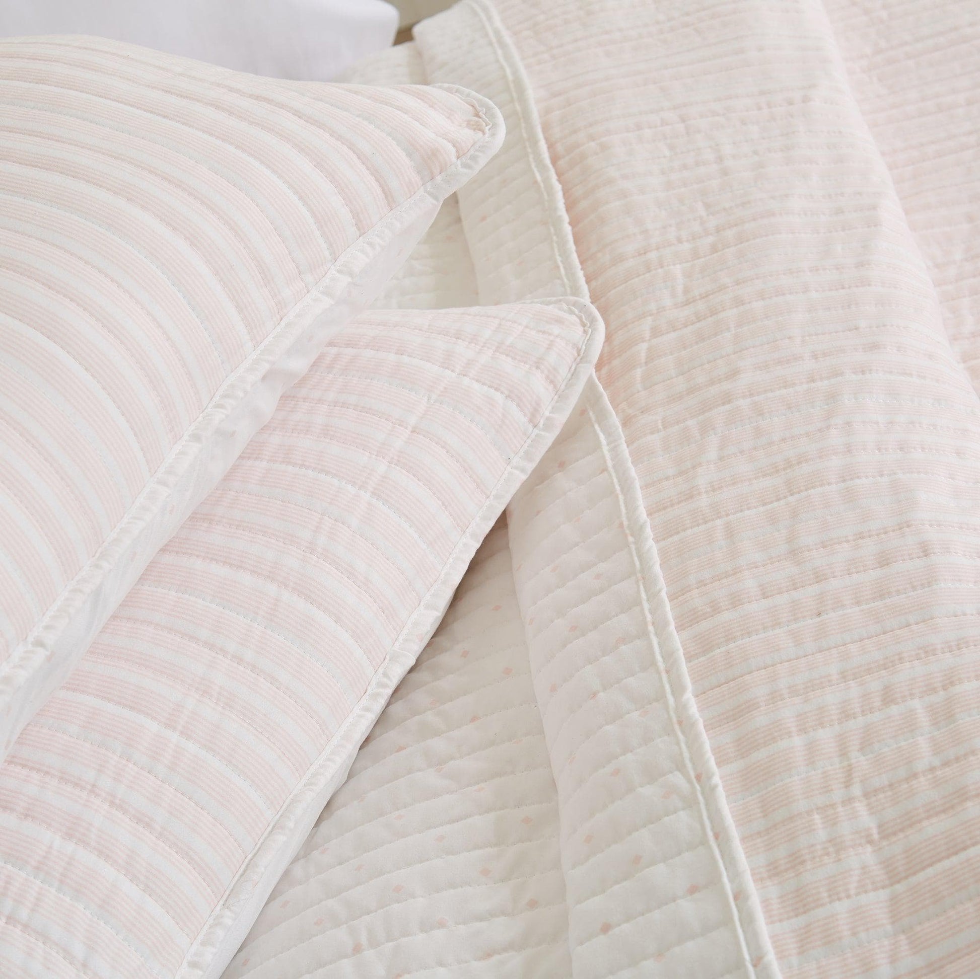 3-Piece Stripe Quilt - Marcie Collection - Best Buy Furniture