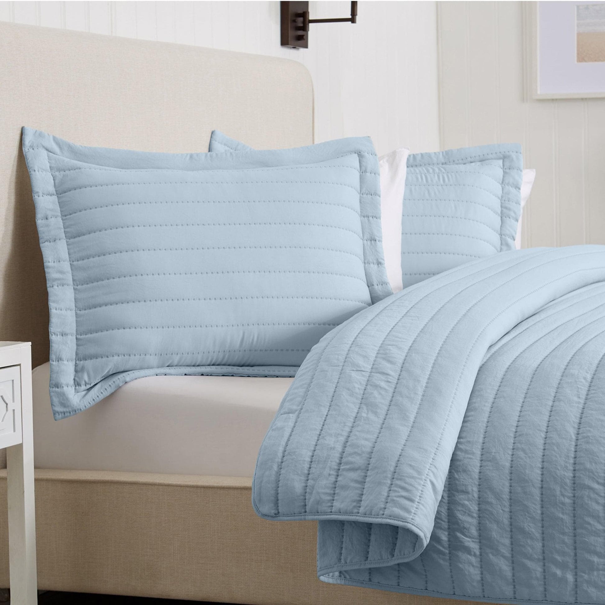 3-Piece Solid Striped Quilt - Virginia Collection - Best Buy Furniture