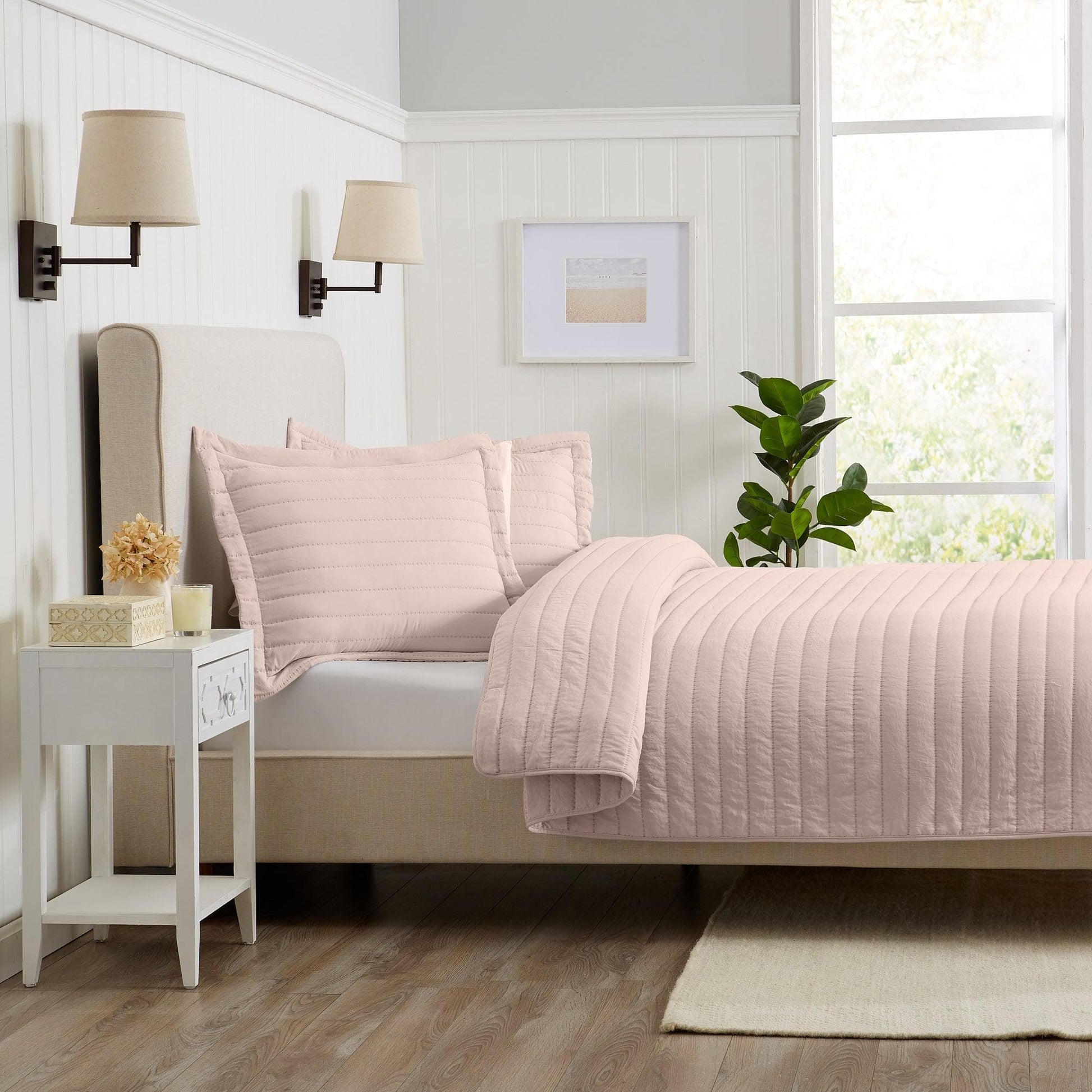 3-Piece Solid Striped Quilt - Virginia Collection - Best Buy Furniture