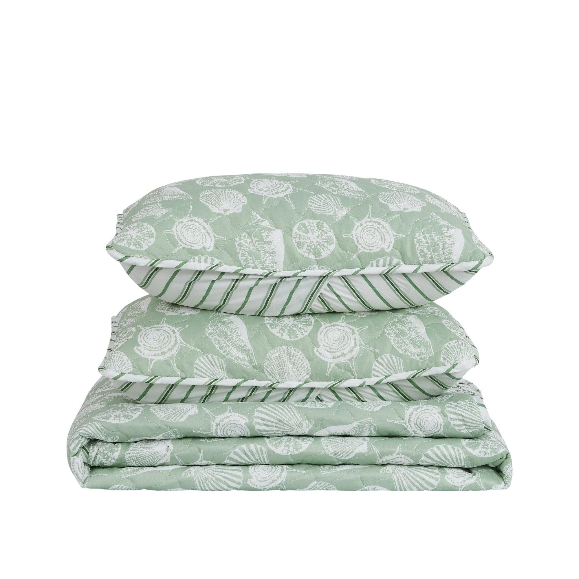 Green Seashell Quilt - Emerald Bay - Best Buy Furniture