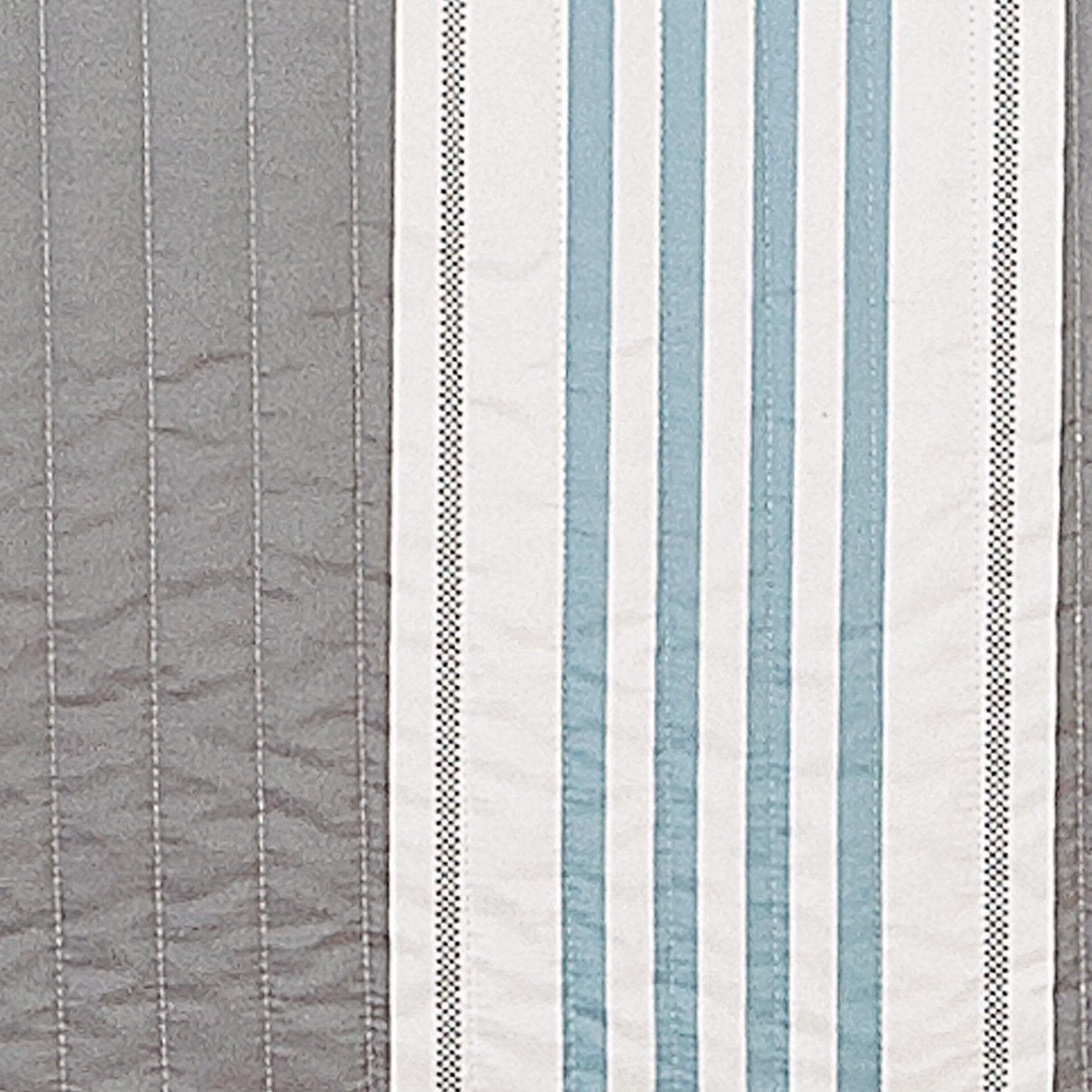 Striped Coral Quilt Set - St. Croix Collection - Best Buy Furniture