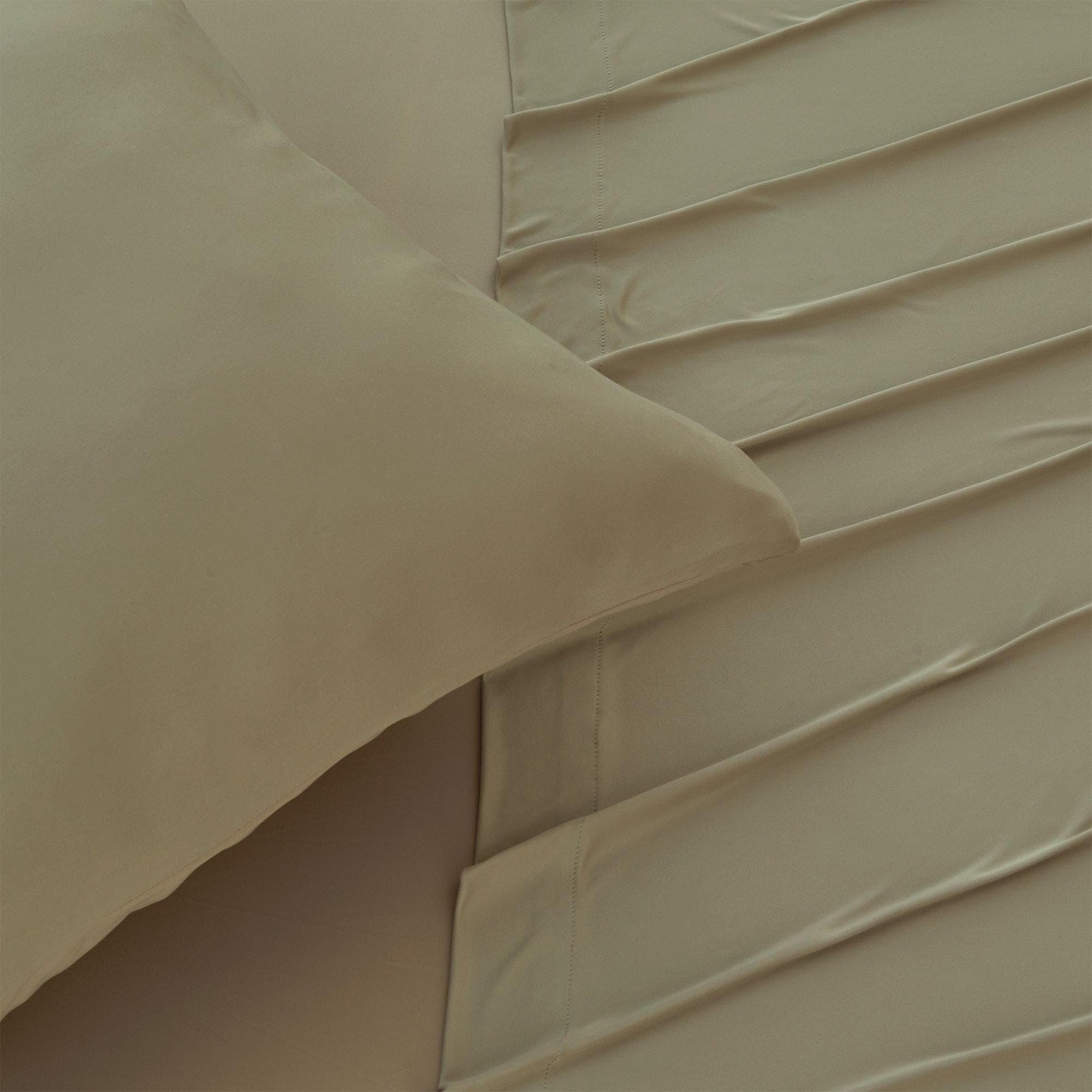 4-Piece Interlock Microfiber Sheet Set - Mackenna Collection - Best Buy Furniture