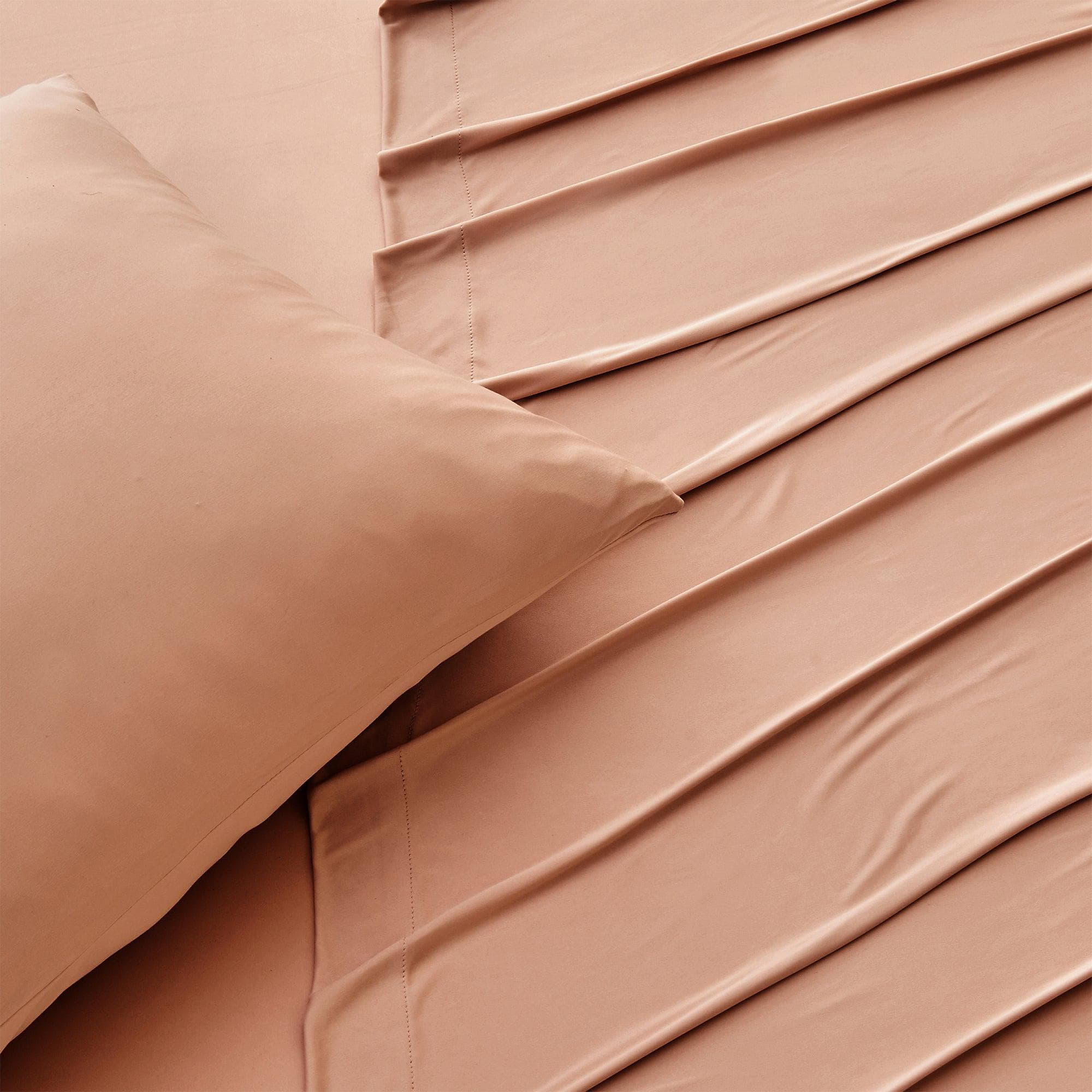 4-Piece Interlock Microfiber Sheet Set - Mackenna Collection - Best Buy Furniture