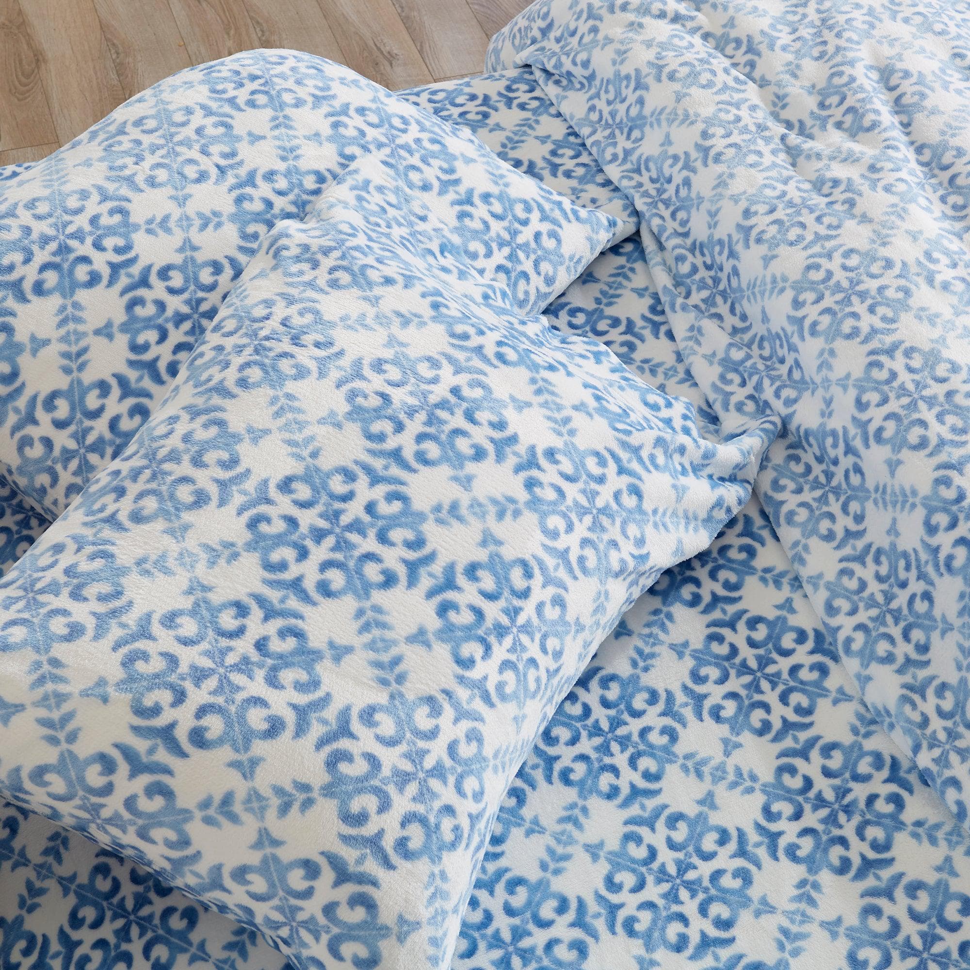 4-Piece Printed Plush Sheet - Velvet Luxe Lattice Collection - Best Buy Furniture