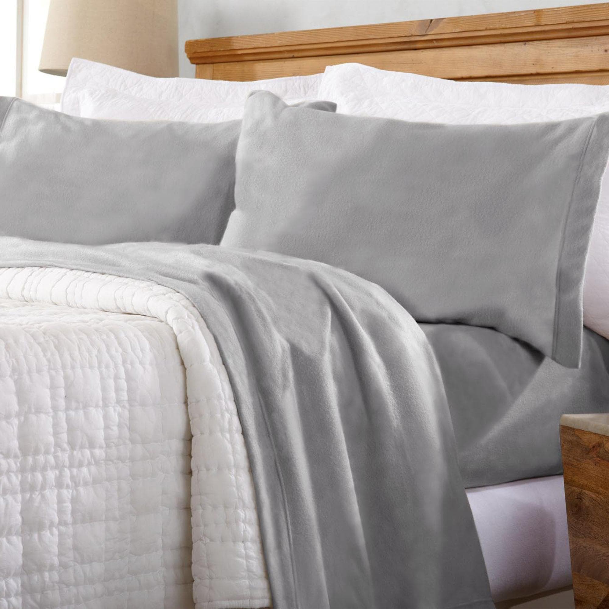 4-Piece Solid Fleece Sheet - Christina Collection - Best Buy Furniture