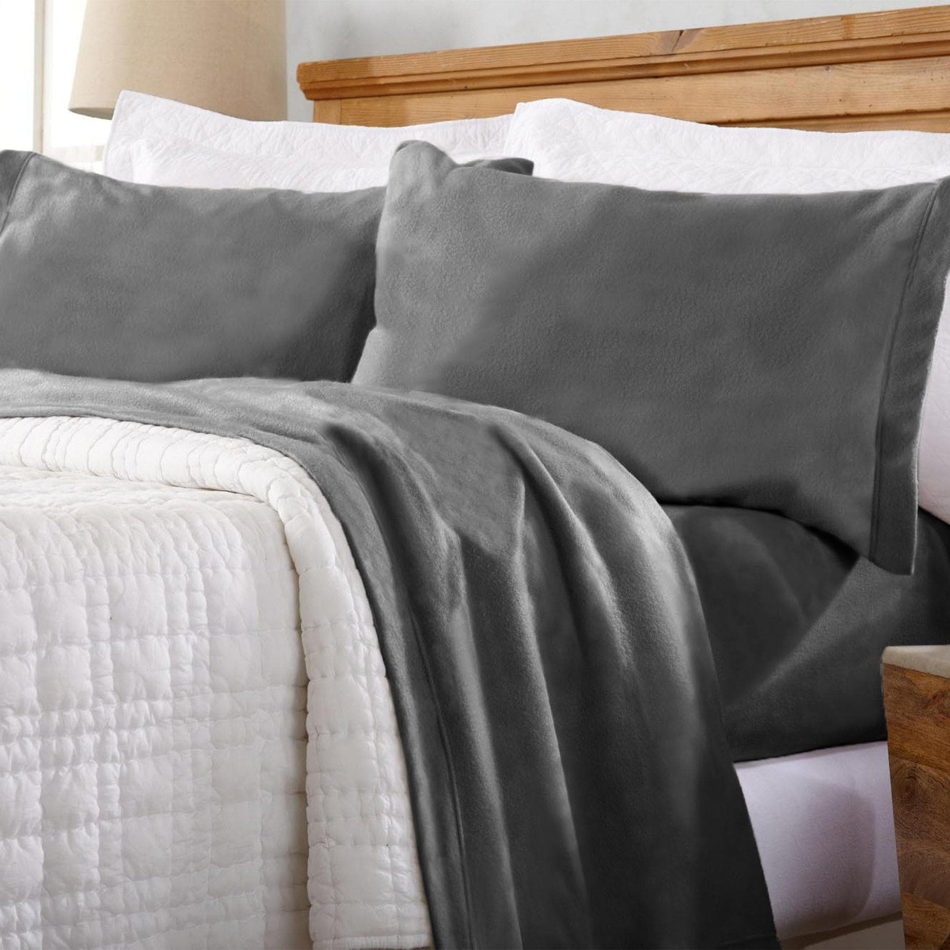 4-Piece Solid Fleece Sheet - Christina Collection - Best Buy Furniture