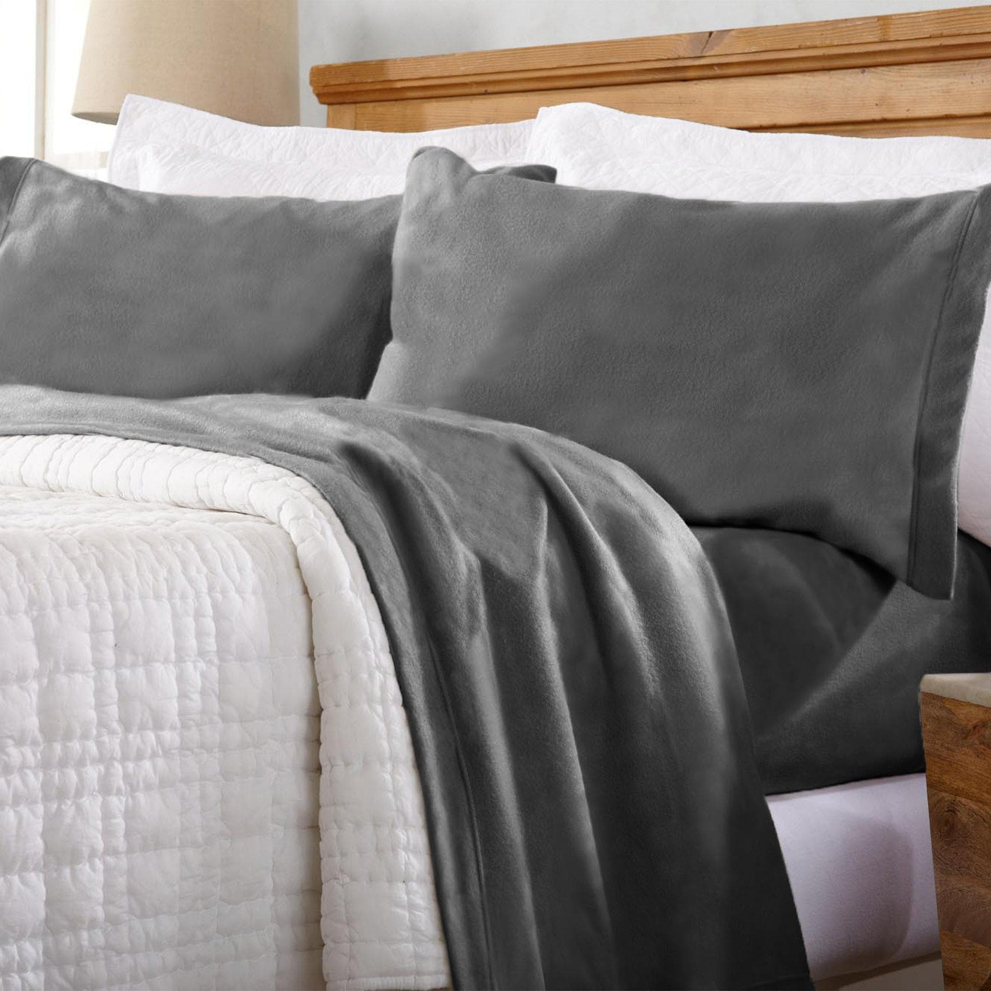4-Piece Solid Fleece Sheet - Christina Collection - Best Buy Furniture