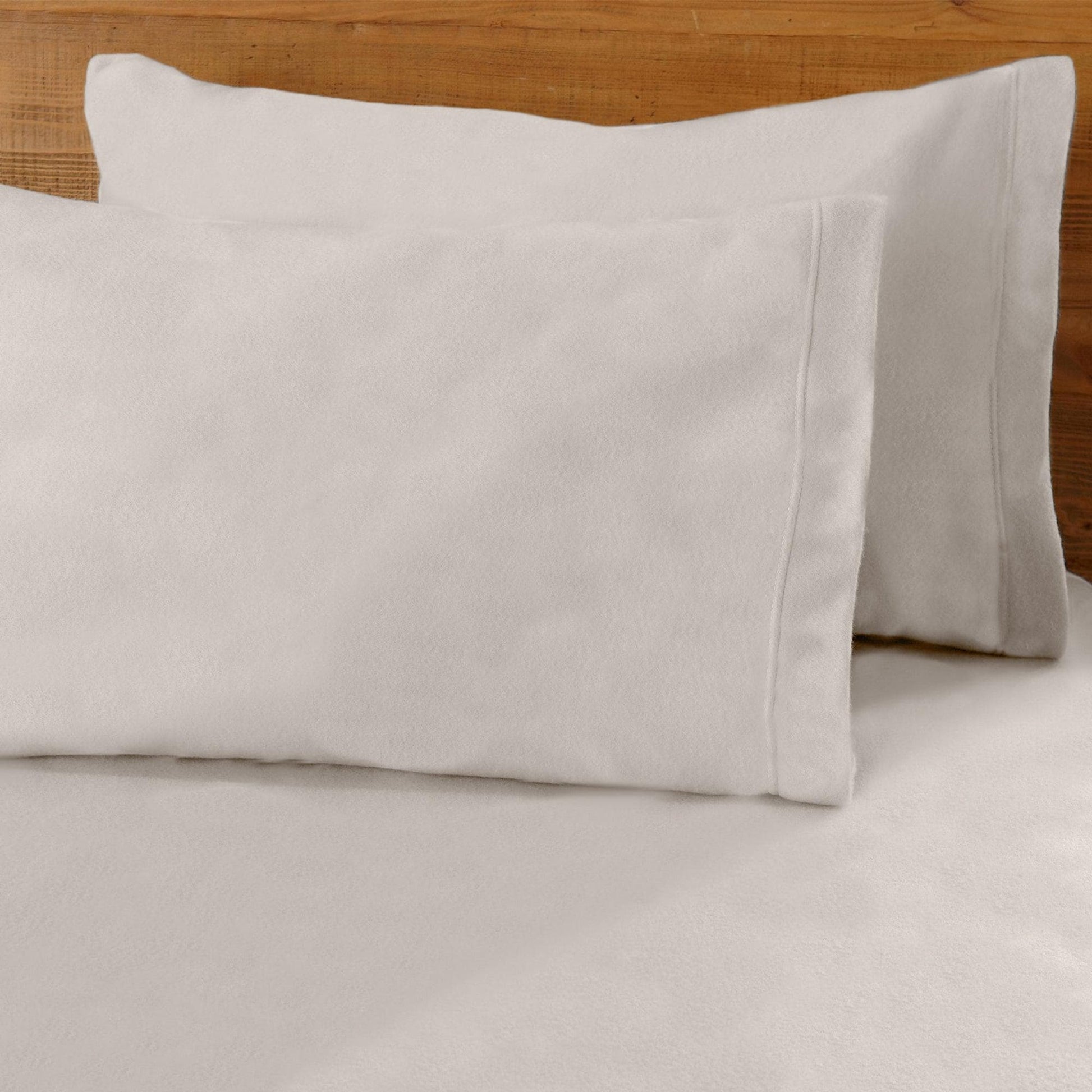 4-Piece Solid Fleece Sheet - Christina Collection - Best Buy Furniture