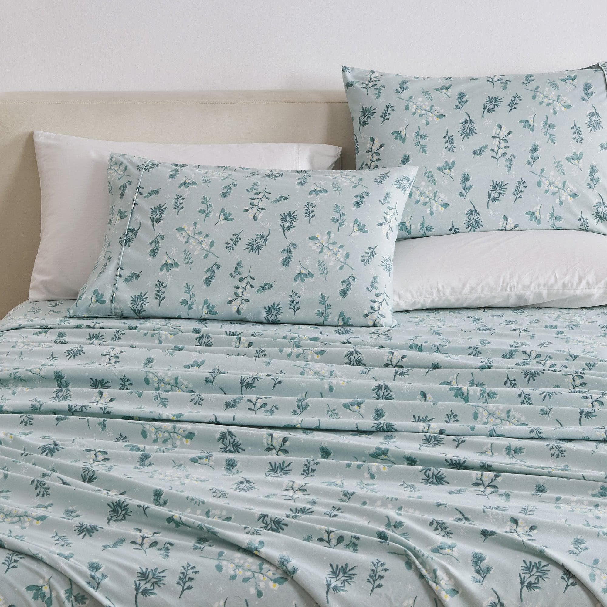 4 Piece Watercolor Floral Microfiber Sheet - Delia Collection - Best Buy Furniture