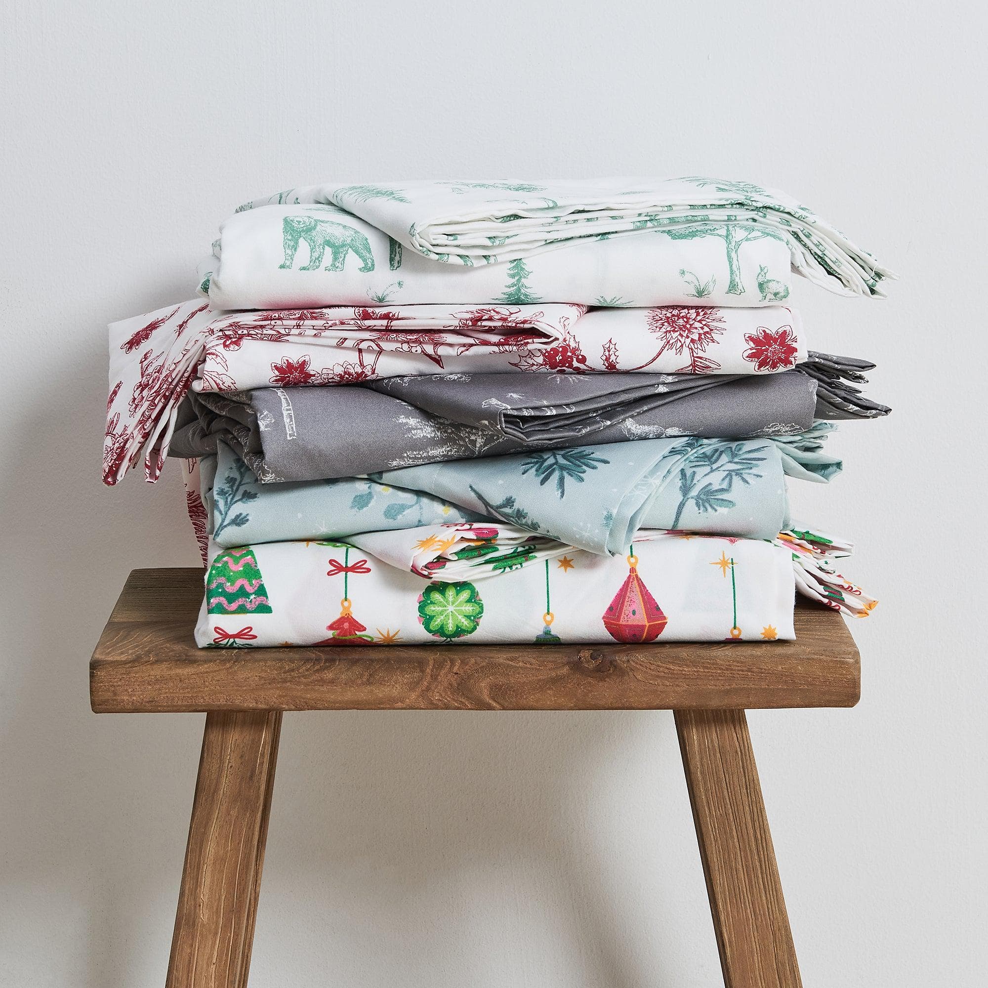 4 Piece Watercolor Floral Microfiber Sheet - Delia Collection - Best Buy Furniture