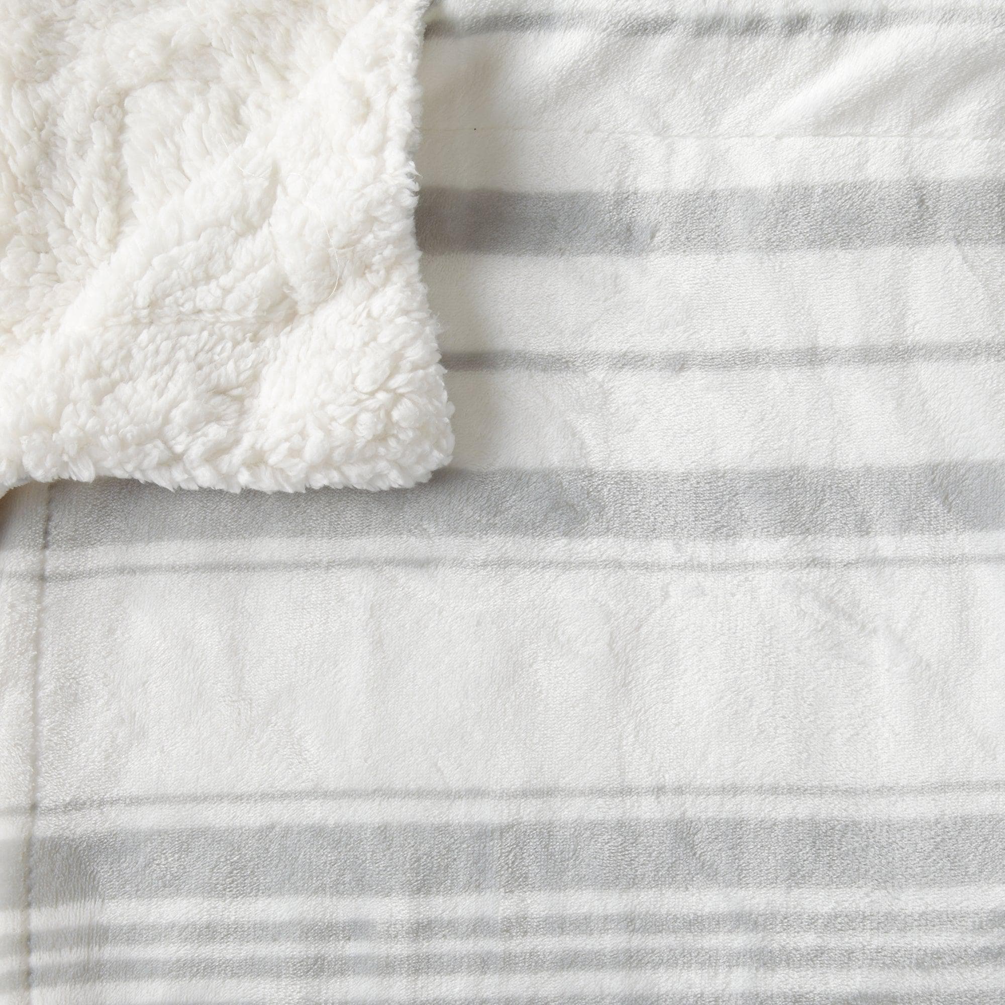 Velvet Plush Sherpa Luxury Bed Blanket - Kinsley Collection - Best Buy Furniture