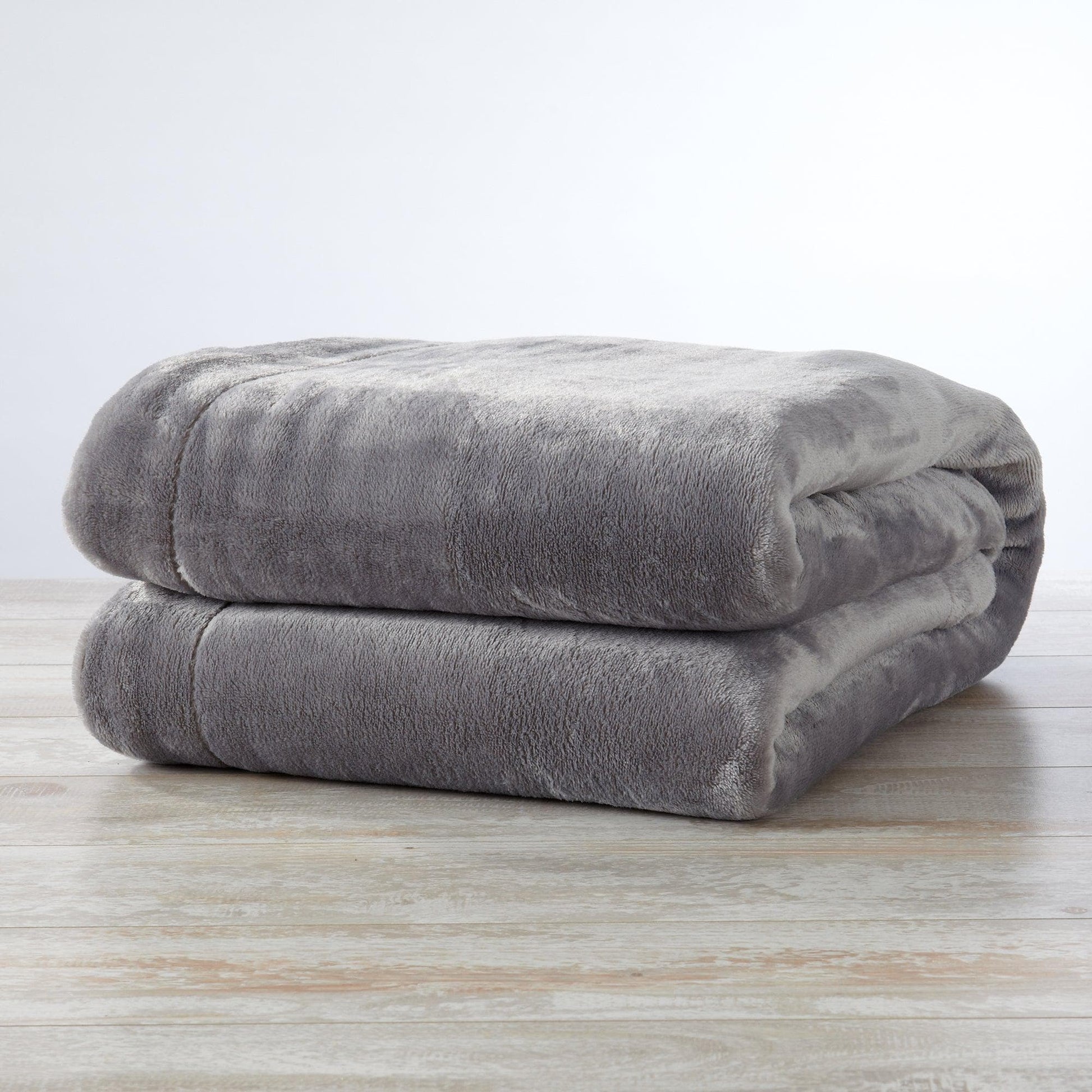 Velvet Plush Sherpa Luxury Bed Blanket - Kinsley Collection - Best Buy Furniture
