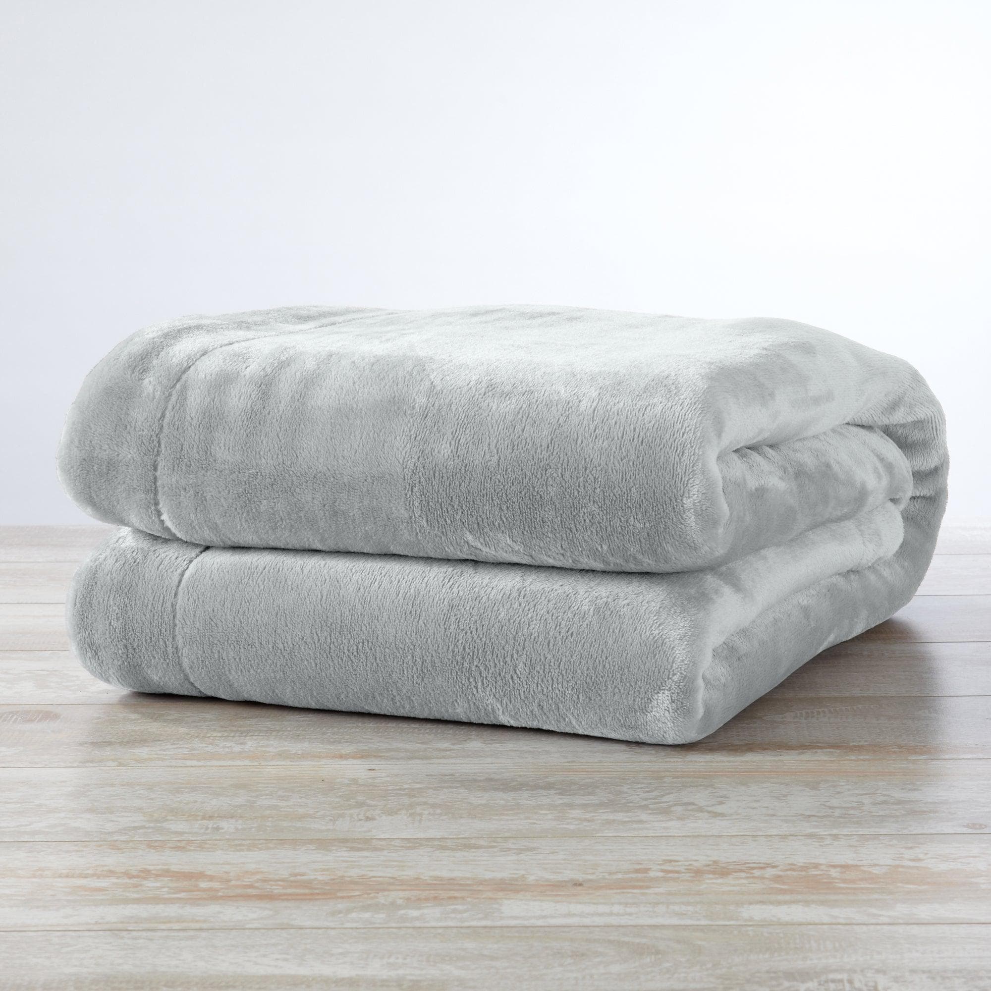 Velvet Plush Sherpa Luxury Bed Blanket - Kinsley Collection - Best Buy Furniture