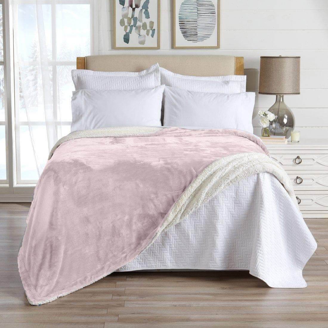 Velvet Plush Sherpa Luxury Bed Blanket - Kinsley Collection - Best Buy Furniture