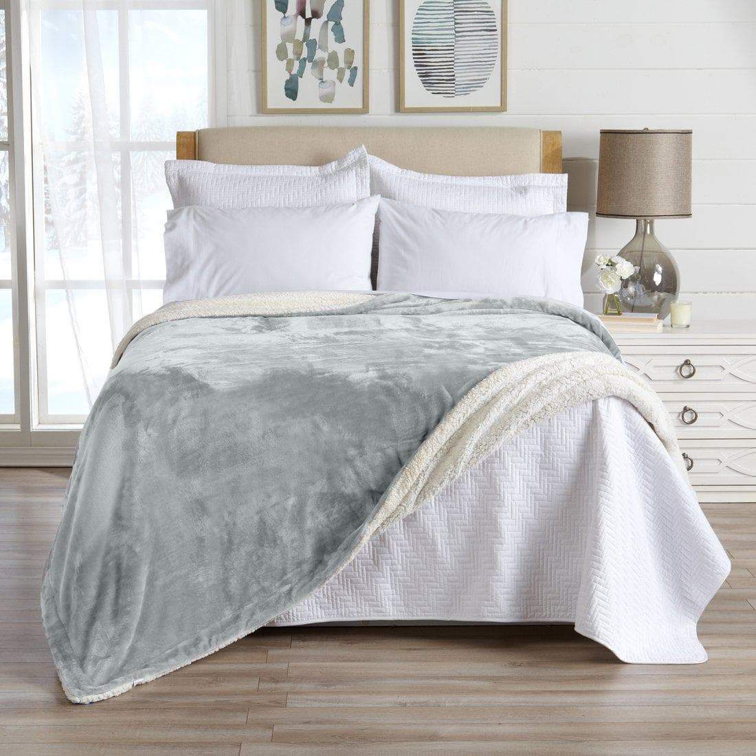 Velvet Plush Sherpa Luxury Bed Blanket - Kinsley Collection - Best Buy Furniture