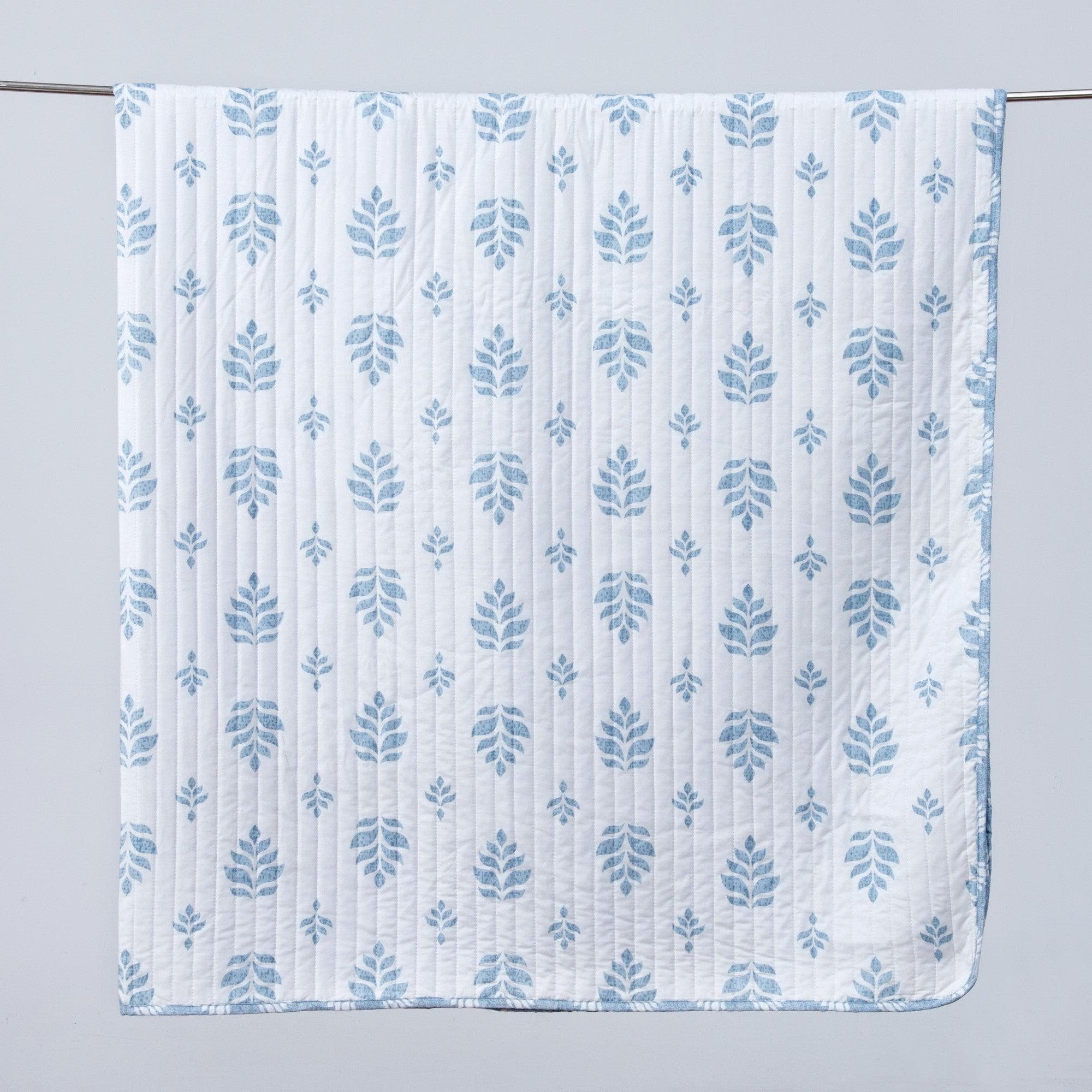 3-Piece French Floral Quilt - Colette Collection - Best Buy Furniture