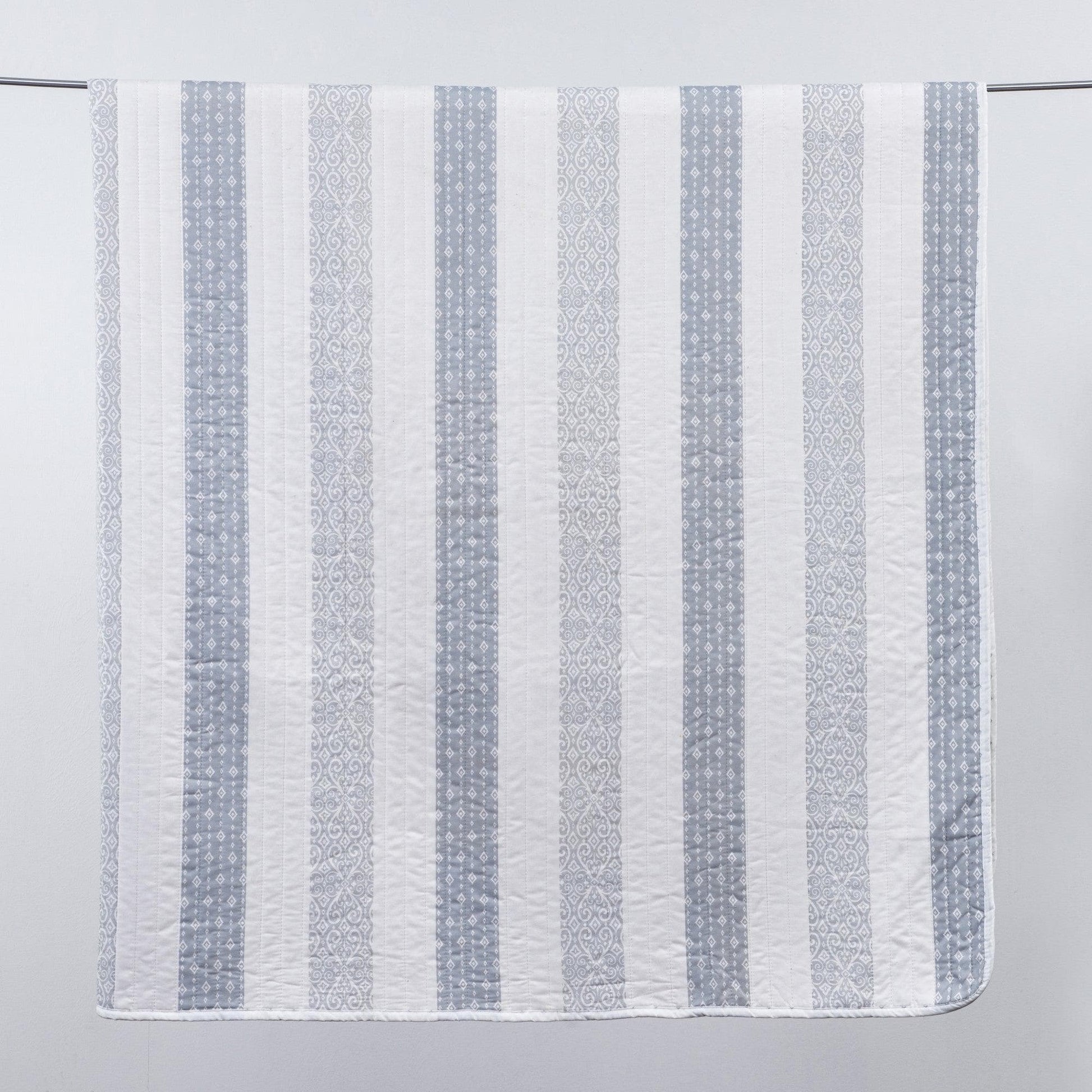 3-Piece Stripe Quilt - Adele Collection - Best Buy Furniture