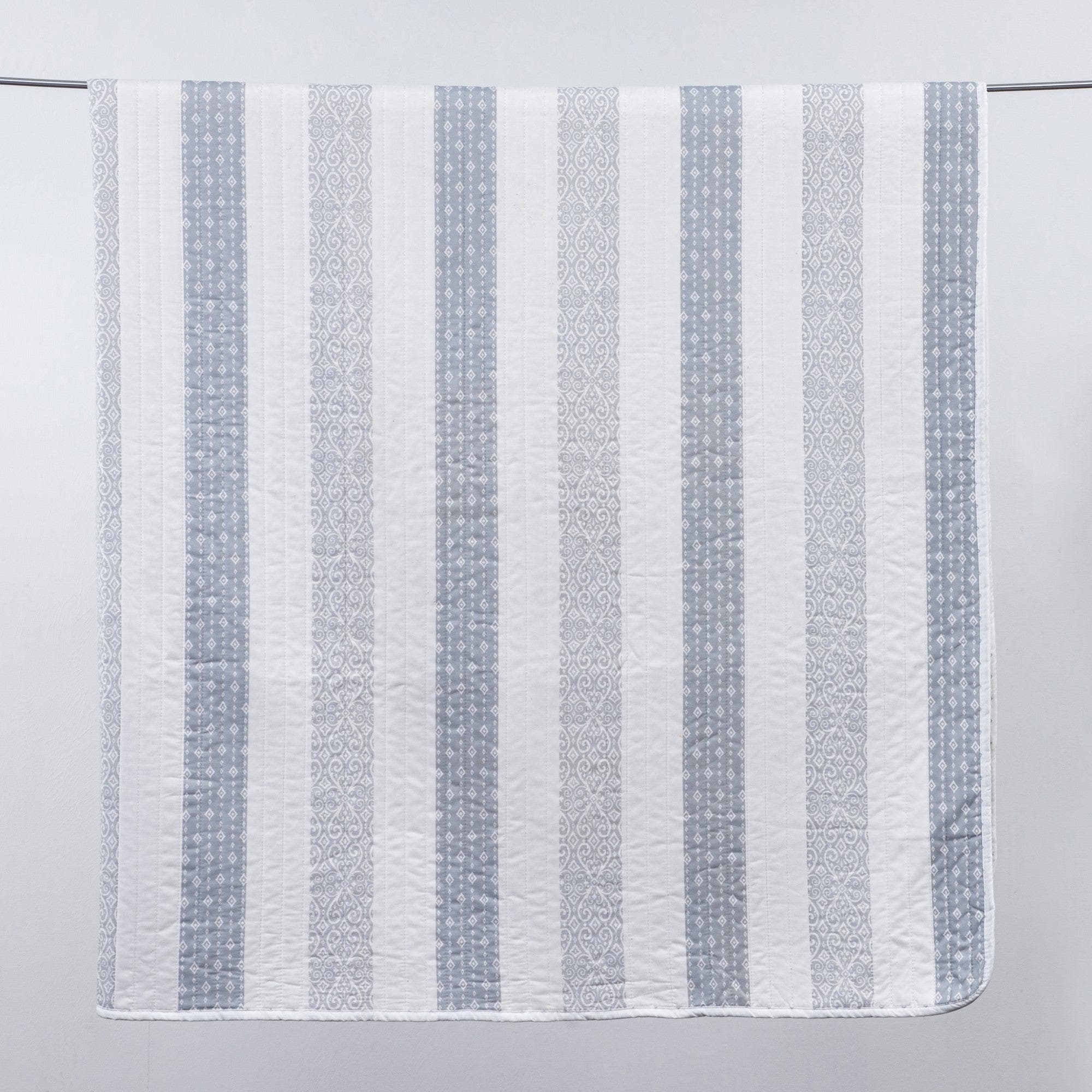 3-Piece Stripe Quilt - Adele Collection - Best Buy Furniture