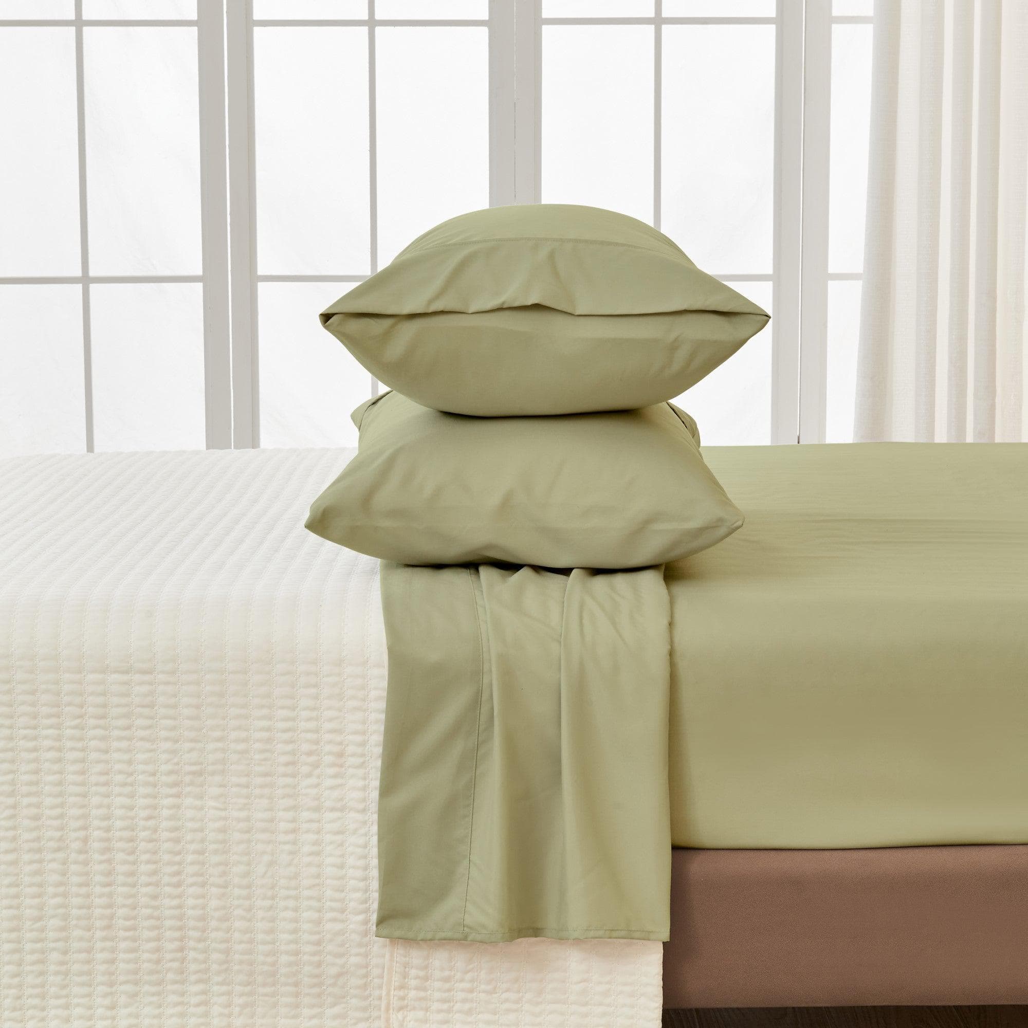 4 Piece Solid Microfiber Sheet - Amara Collection - Best Buy Furniture