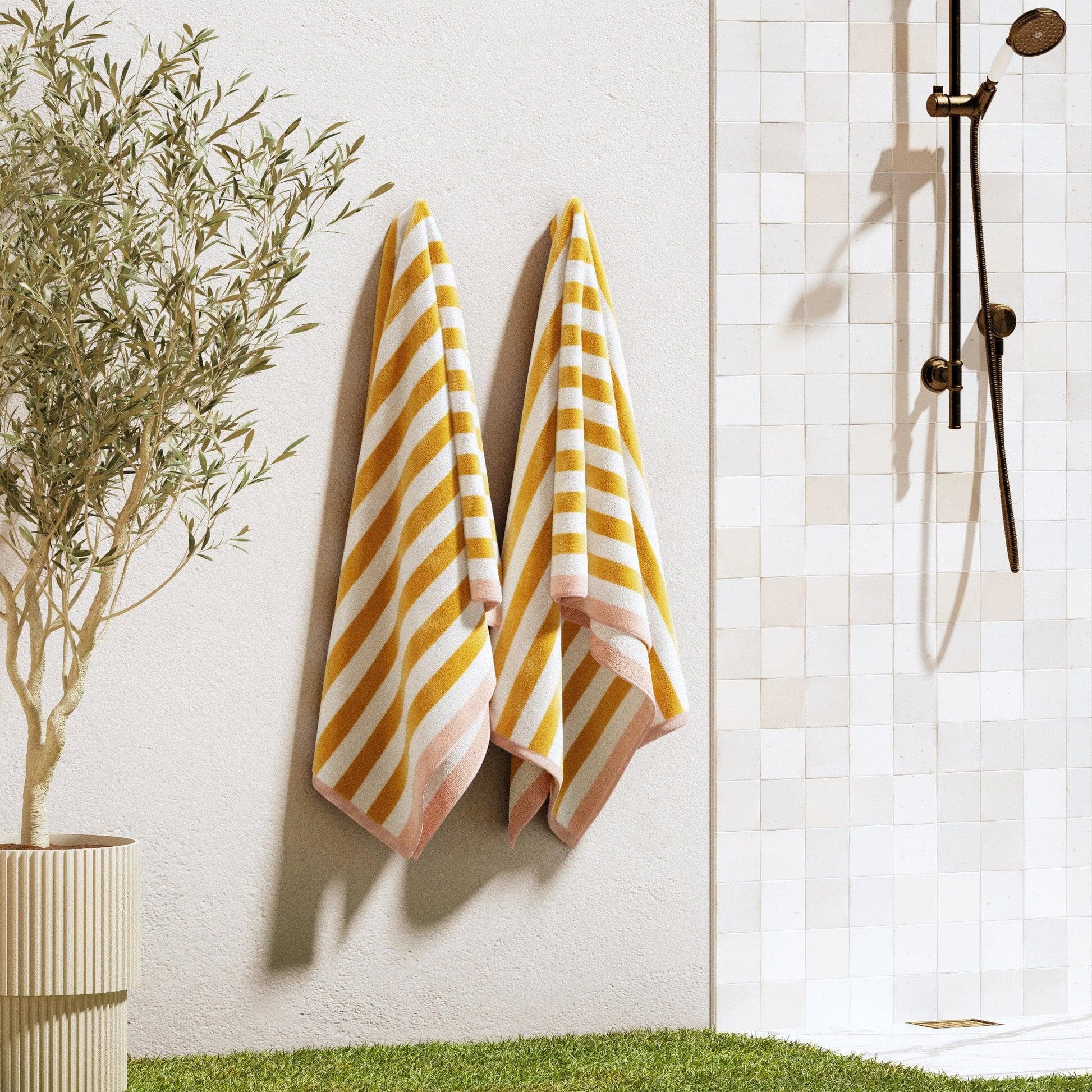 Oversized Striped Border Cabana Beach Towel - Santa Cruz - Best Buy Furniture