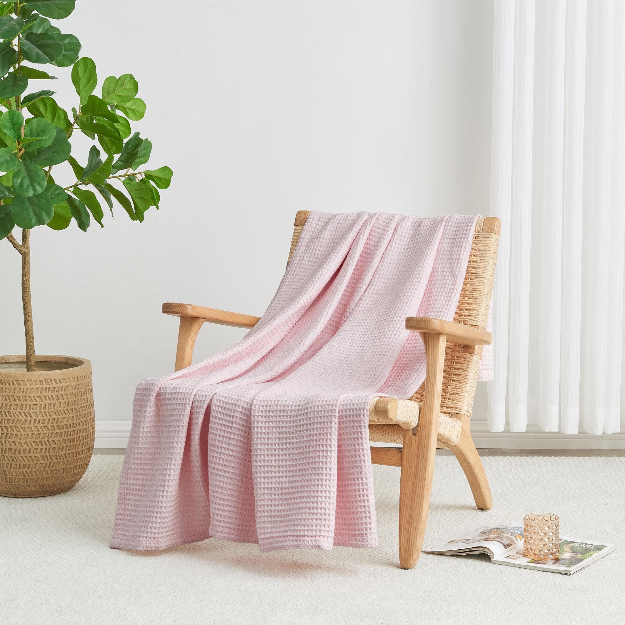 100% Cotton Waffle Weave Blanket - Mikala Collection - Best Buy Furniture
