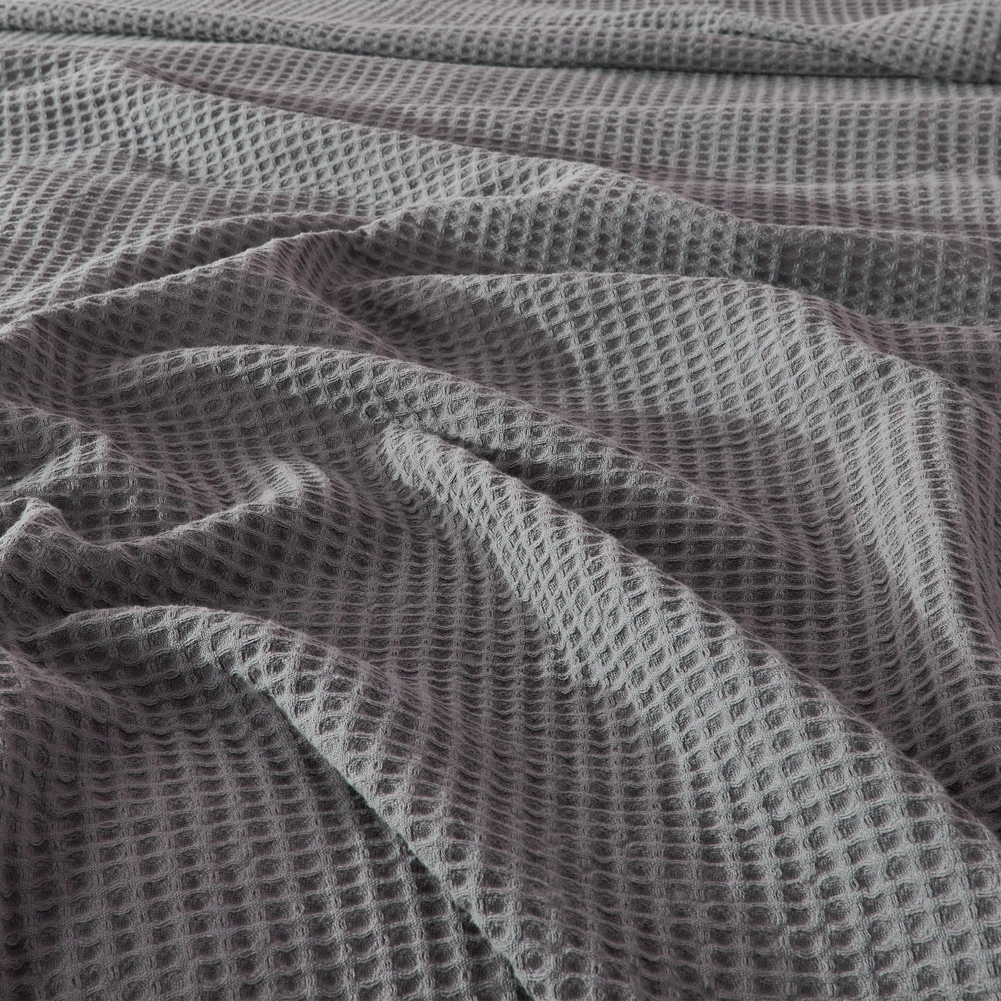 100% Cotton Waffle Weave Blanket - Mikala Collection - Best Buy Furniture