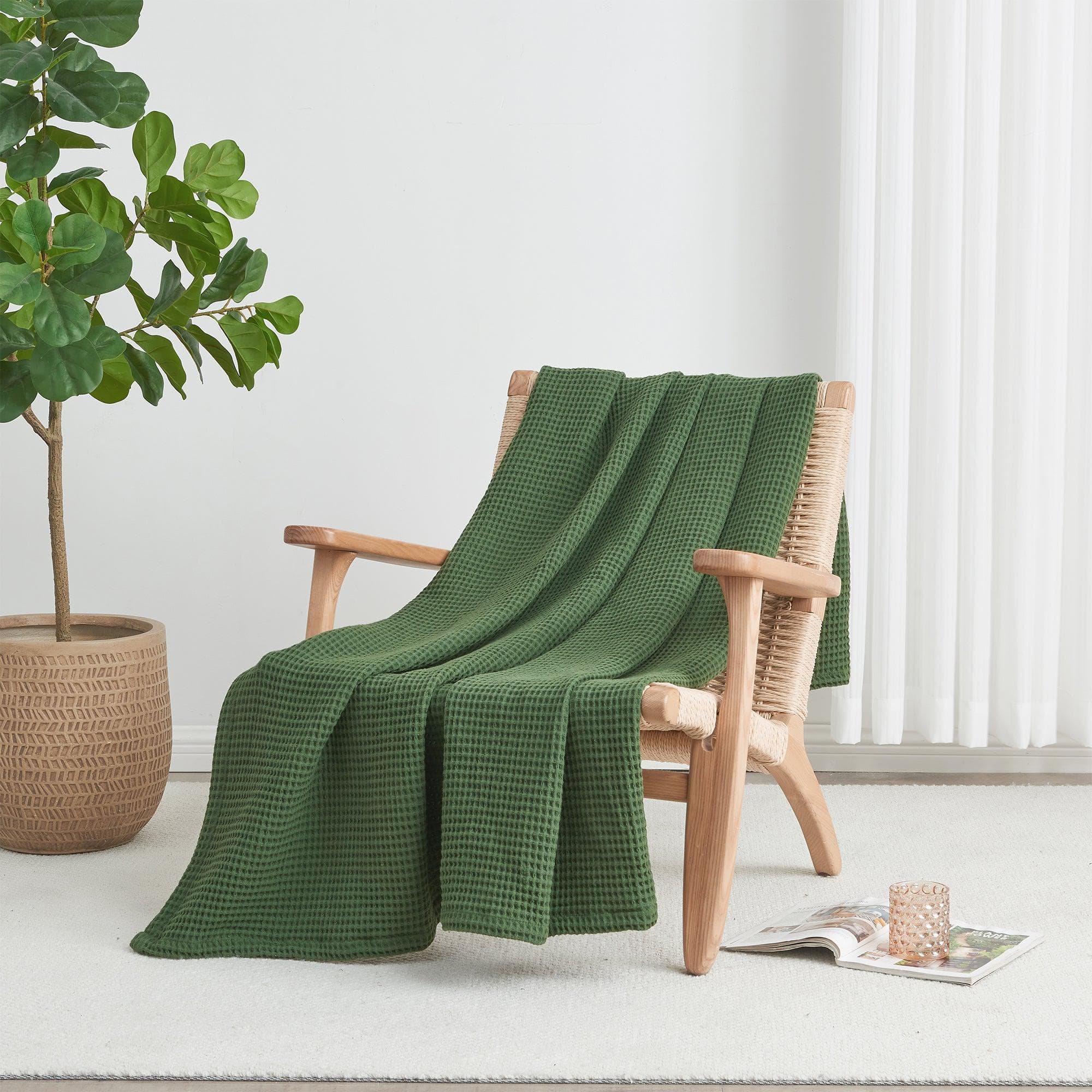 100% Cotton Waffle Weave Blanket - Mikala Collection - Best Buy Furniture