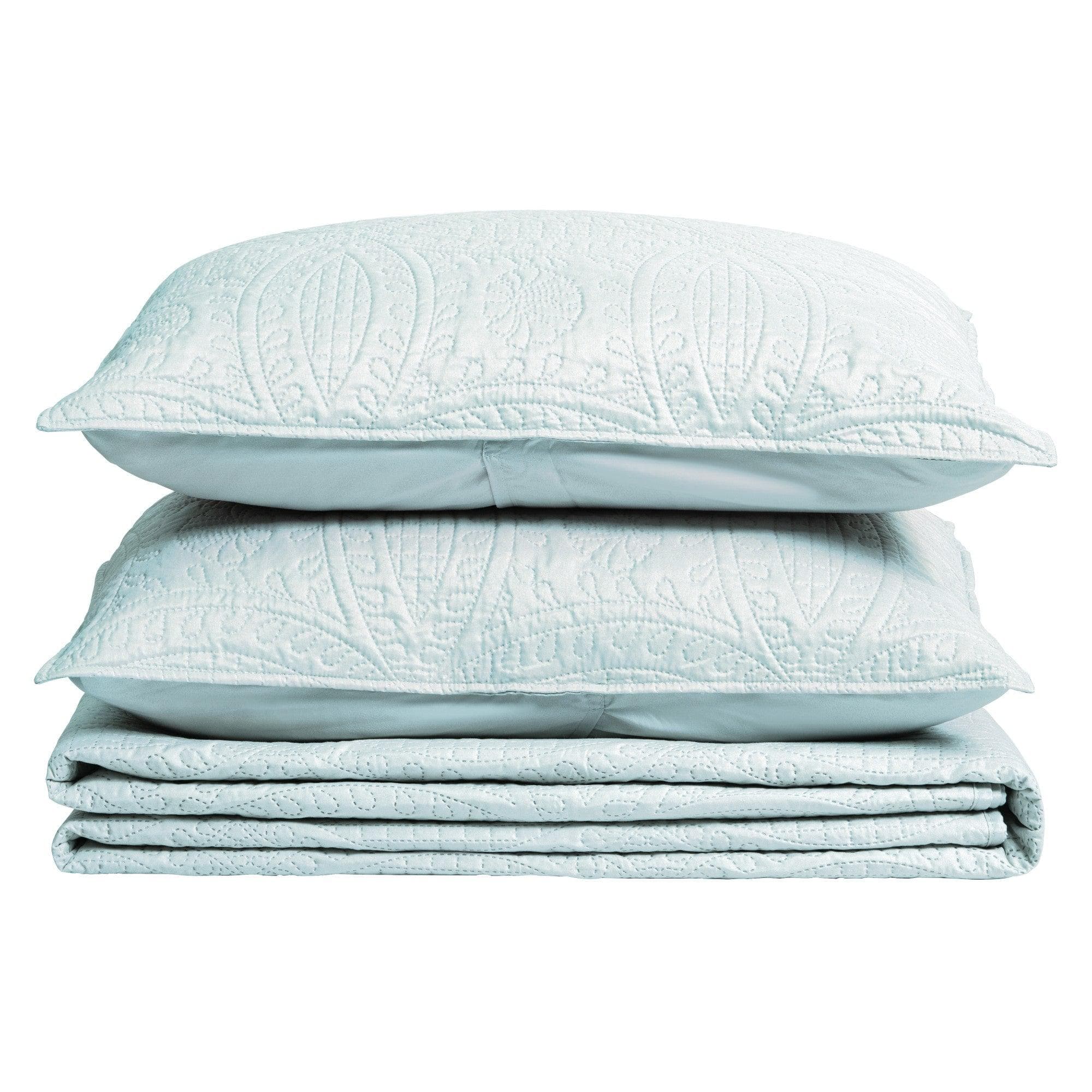 3-Piece Oversized Medallion Quilt Set - Clara Collection - Best Buy Furniture