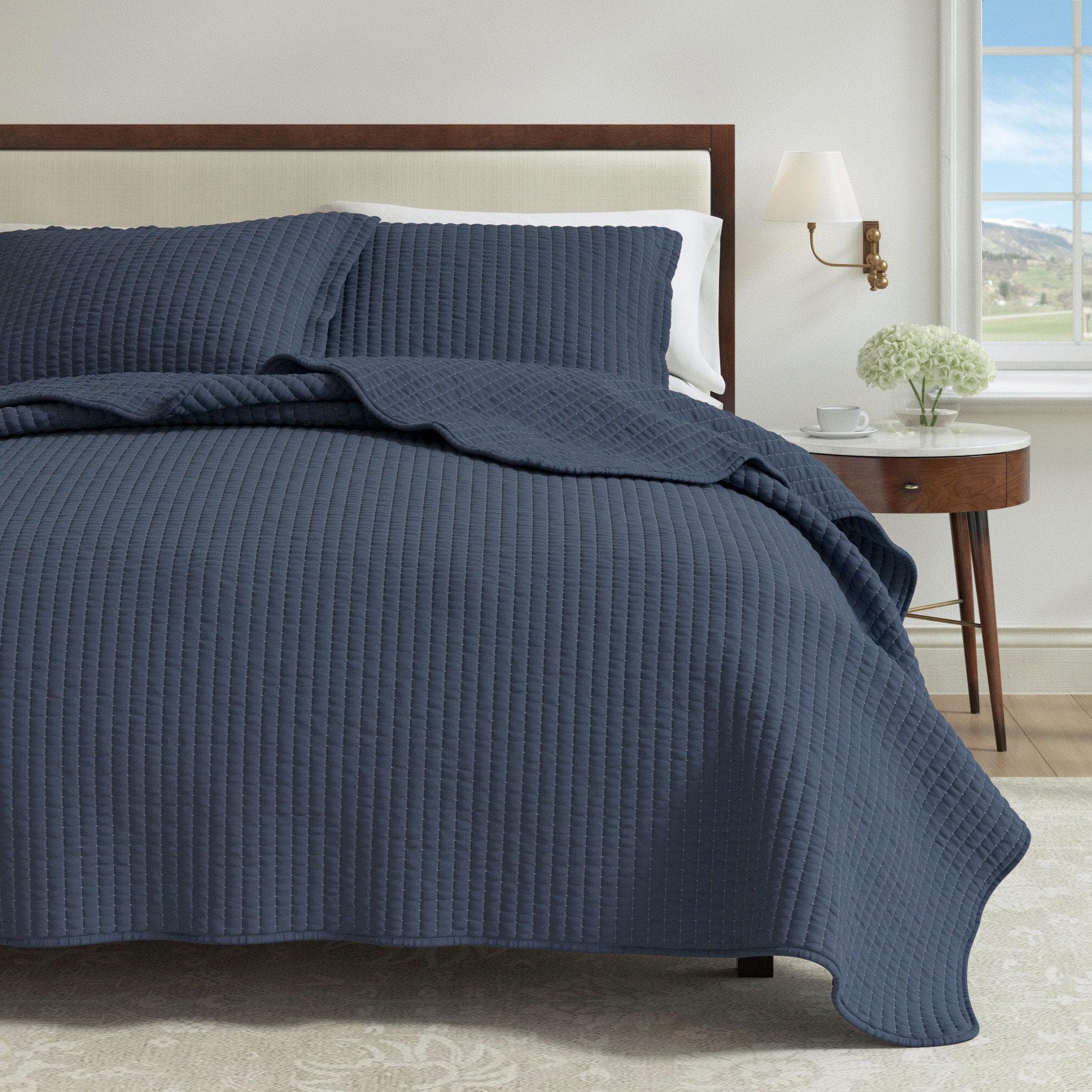 3-Piece Solid Quilt - Alicia Collection - Best Buy Furniture