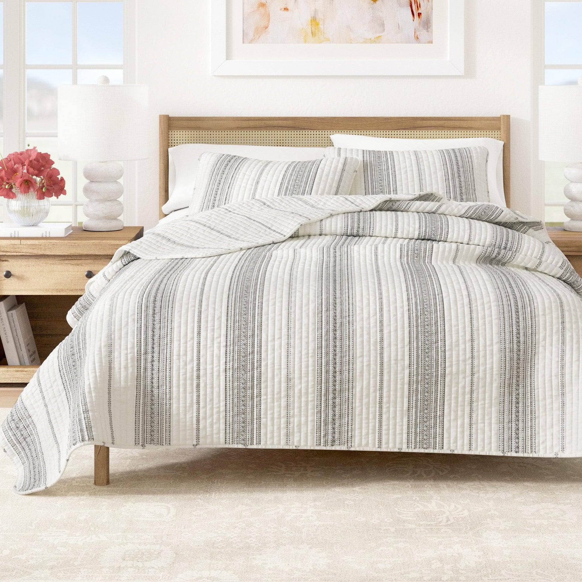 3-Piece Stripe Quilt - Wesley Collection - Best Buy Furniture