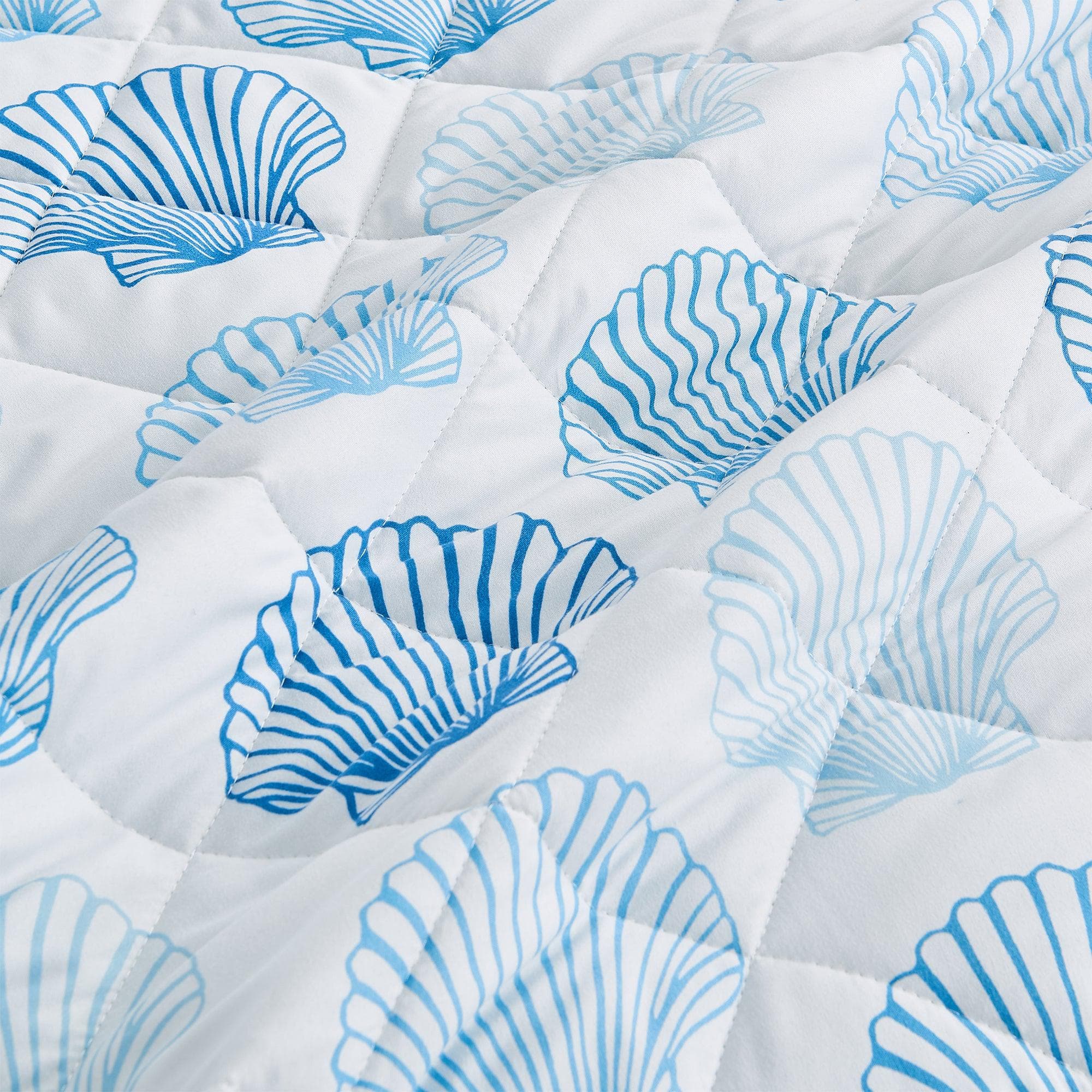 Coastal Blue Seashell Quilt Set - Cersi Collection - Best Buy Furniture