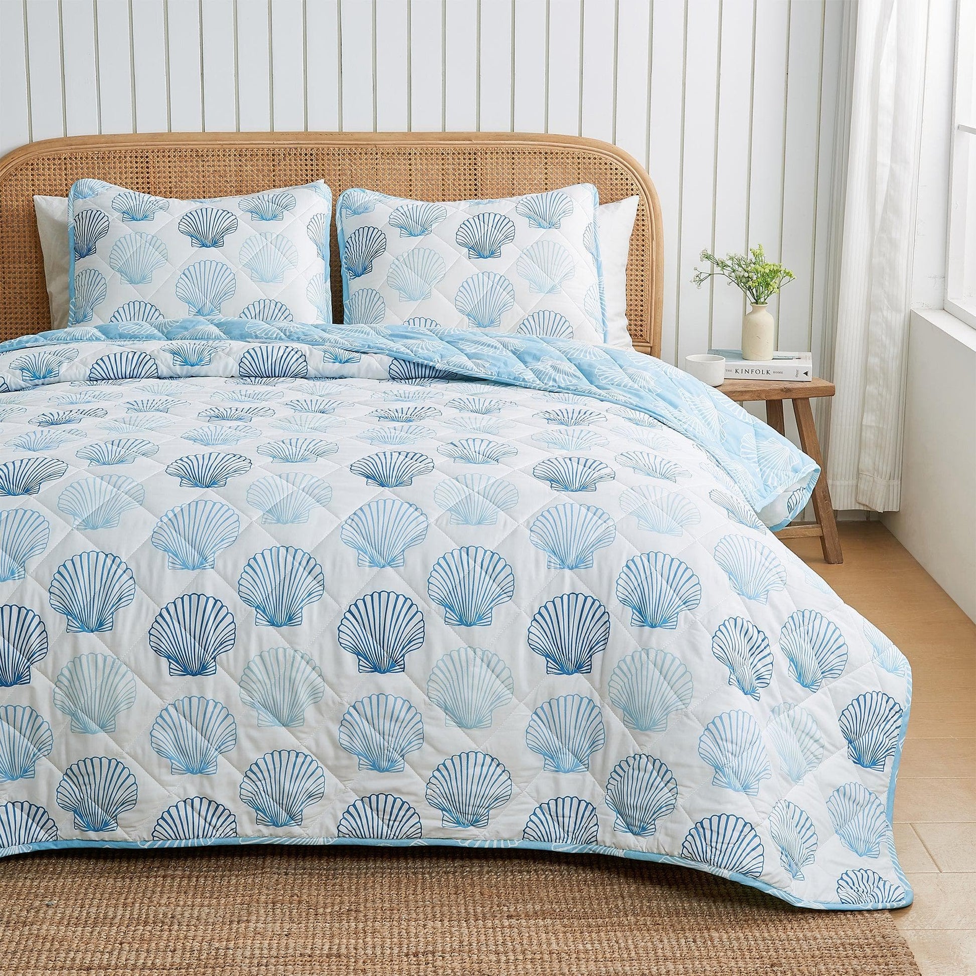 Coastal Blue Seashell Quilt Set - Cersi Collection - Best Buy Furniture