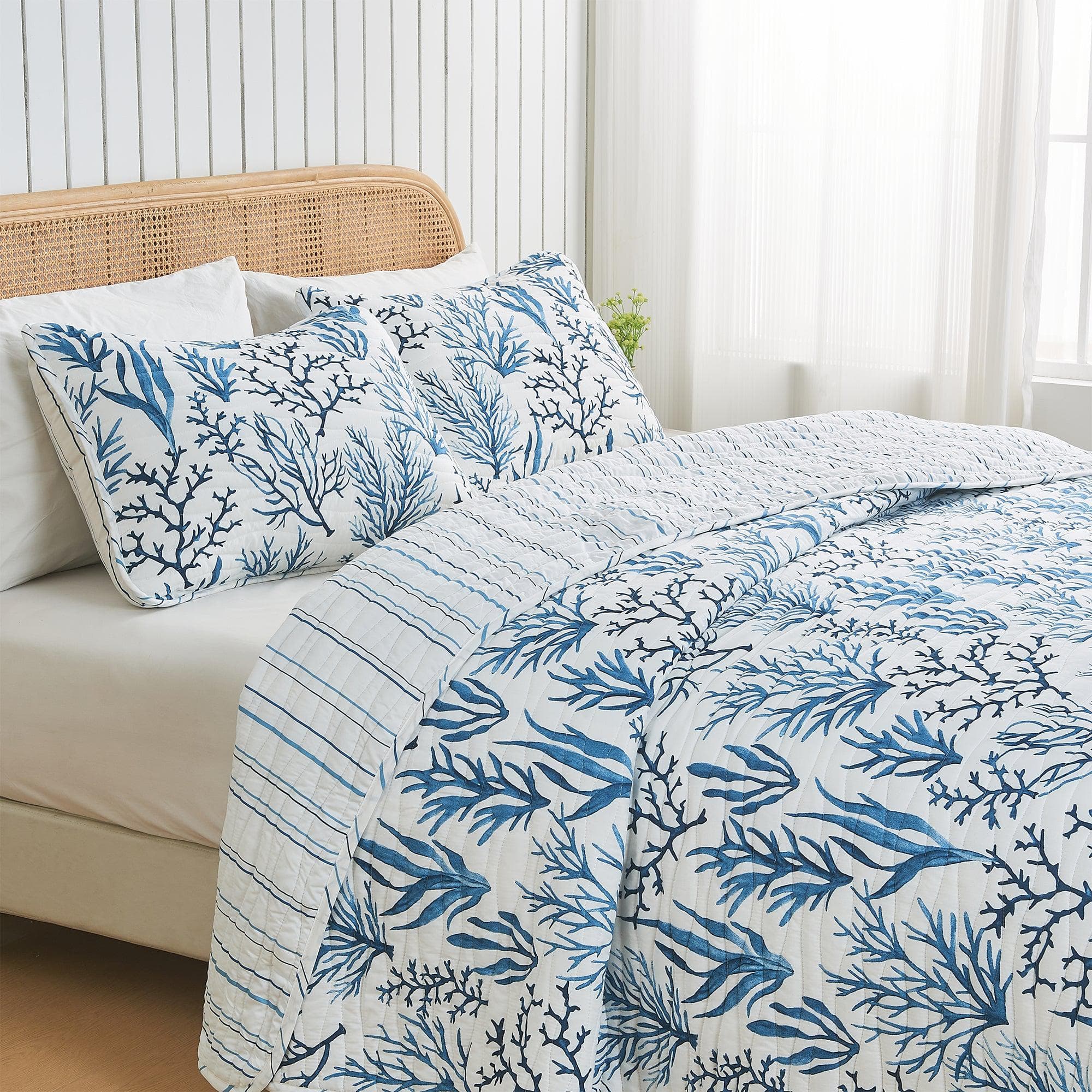 Coastal Navy Coral Quilt Set - Saelia Collection - Best Buy Furniture