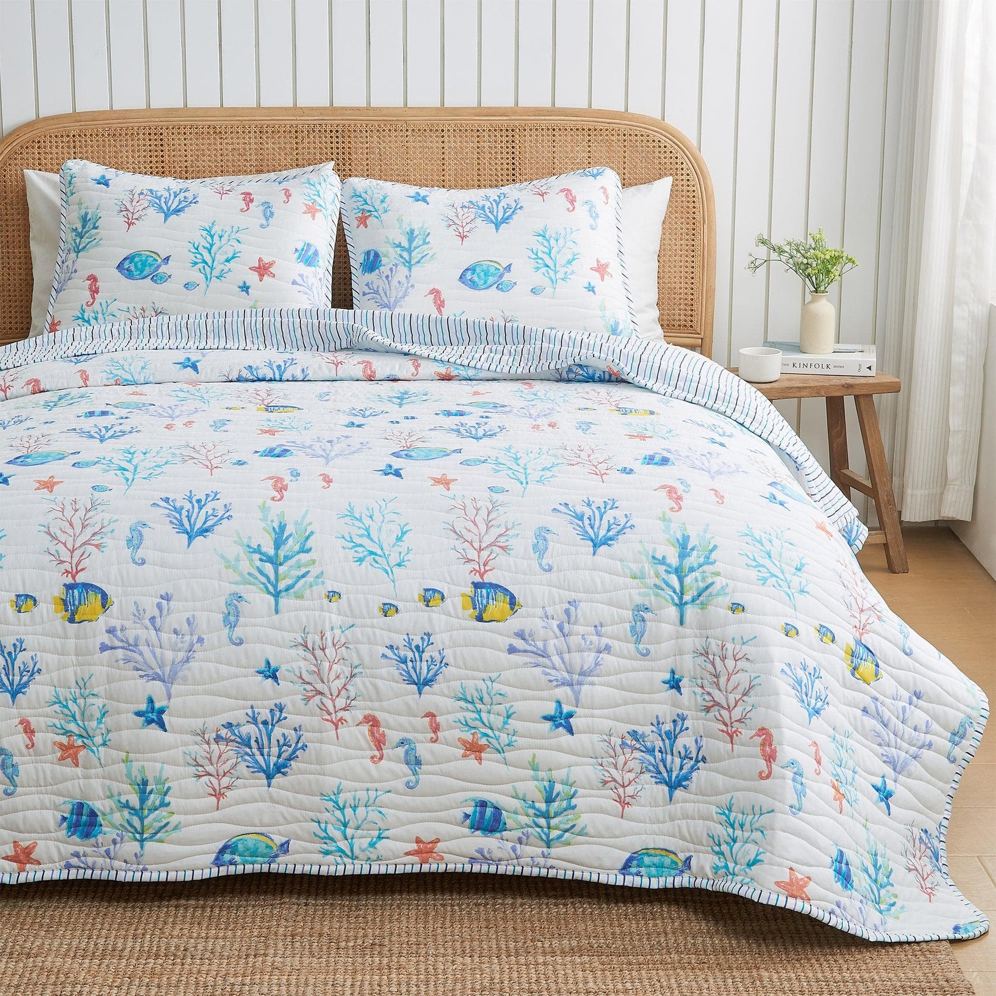 Colorful Coastal Seascape Quilt Set - Ryanne Collection - Best Buy Furniture
