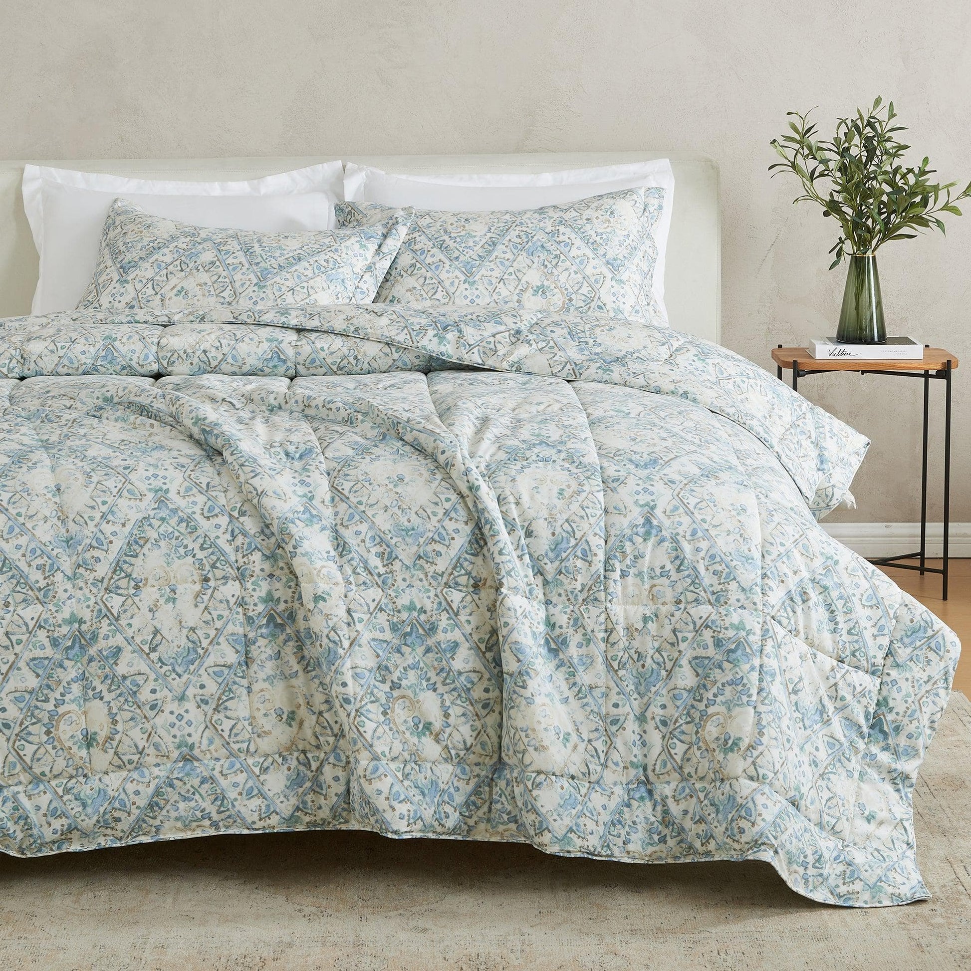 Reversible Comforter Set - Odette Collection - Best Buy Furniture