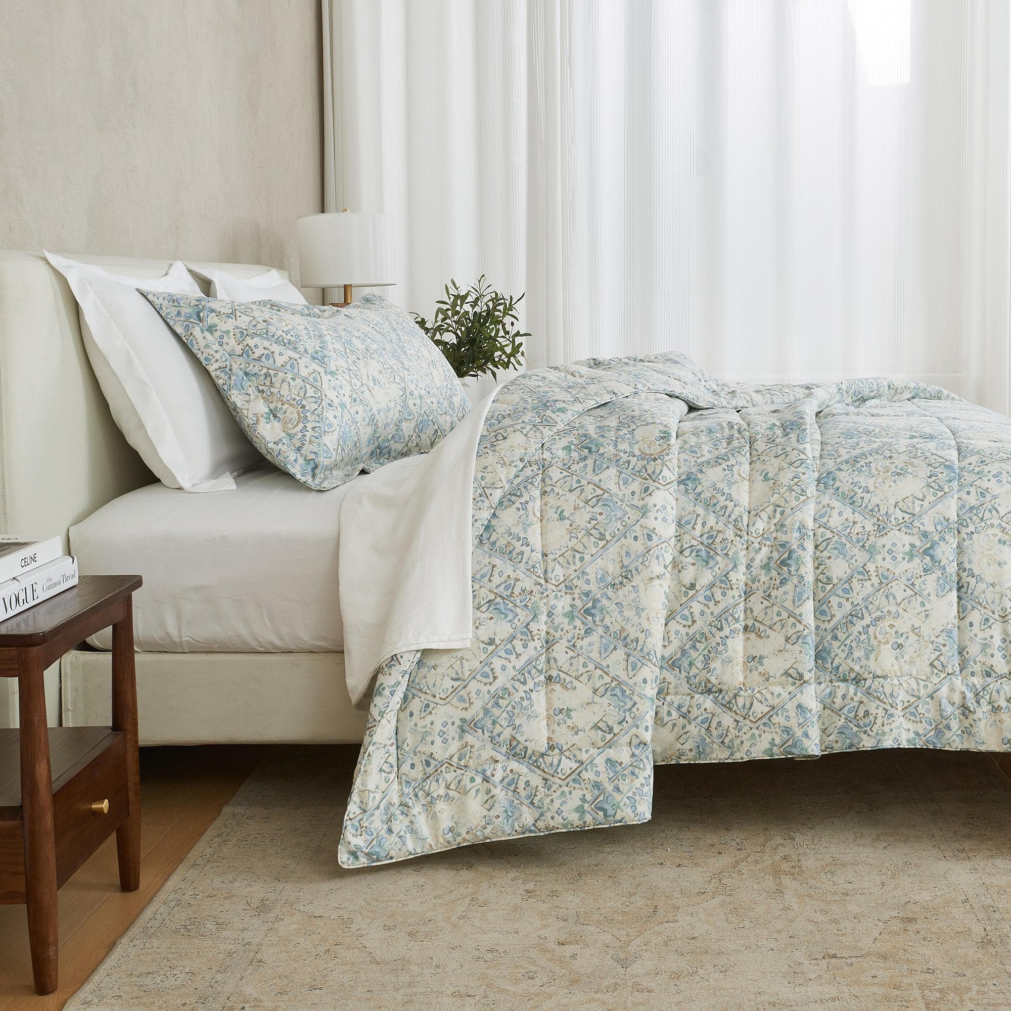 Reversible Comforter Set - Odette Collection - Best Buy Furniture