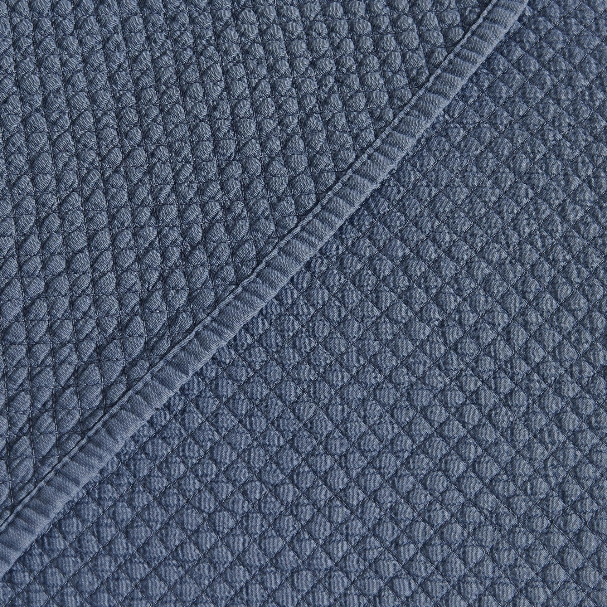 Stonewashed Relaxed Quilt Set - Vittoria Collection - Best Buy Furniture