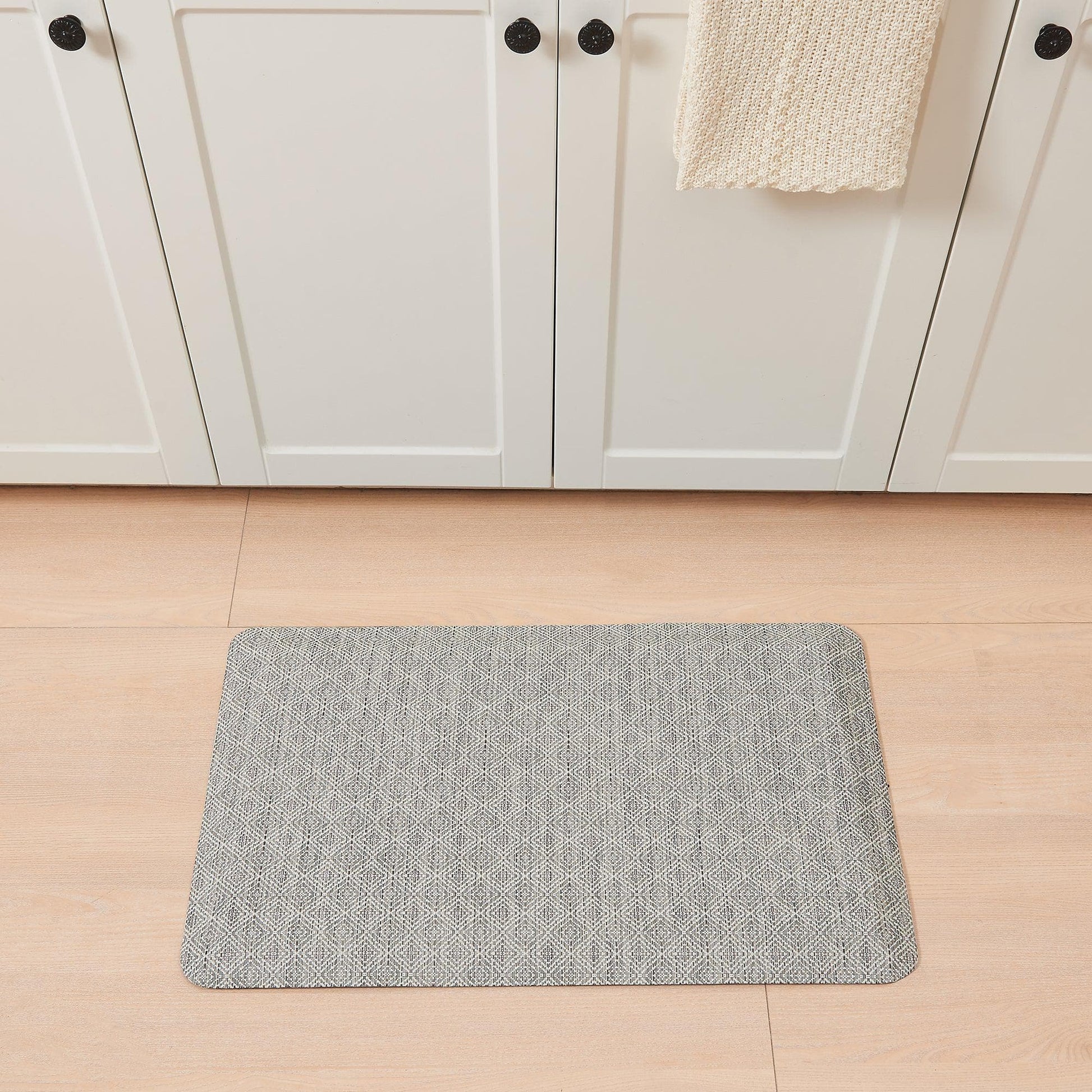 Cushioned Textured Anti-Fatigue Standing Kitchen Mat - Best Buy Furniture