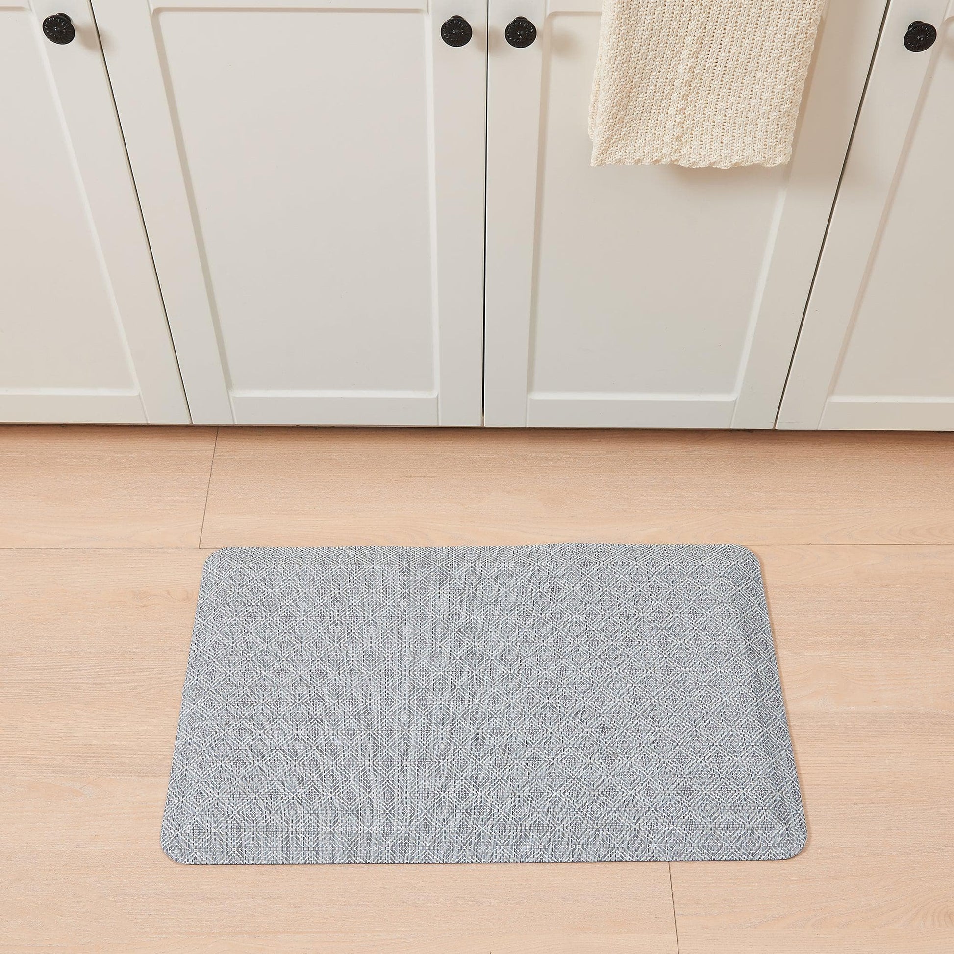 Cushioned Textured Anti-Fatigue Standing Kitchen Mat - Best Buy Furniture