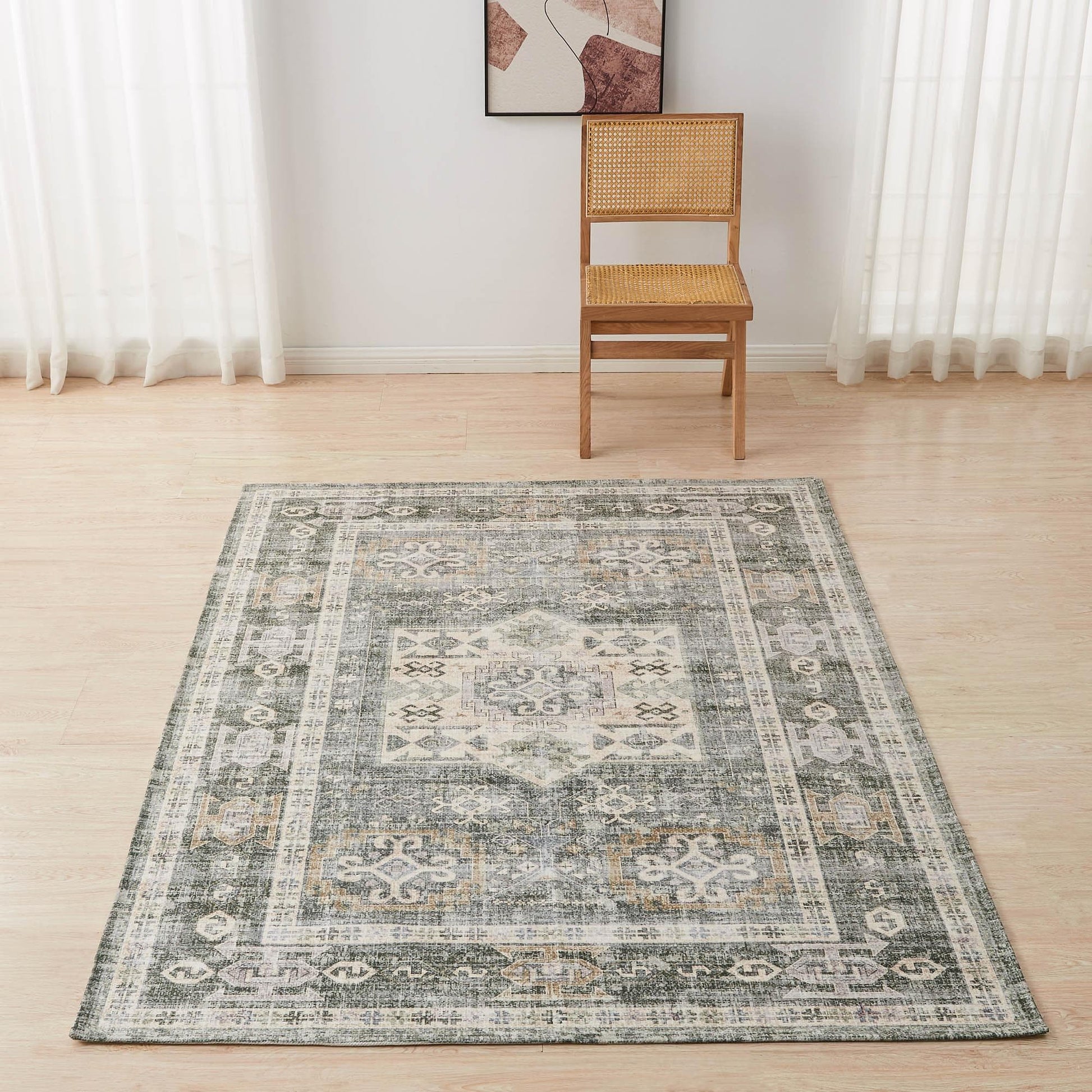 Medallion Machine Washable Accent Area Rug 5' x 7' - Nava Collection - Best Buy Furniture