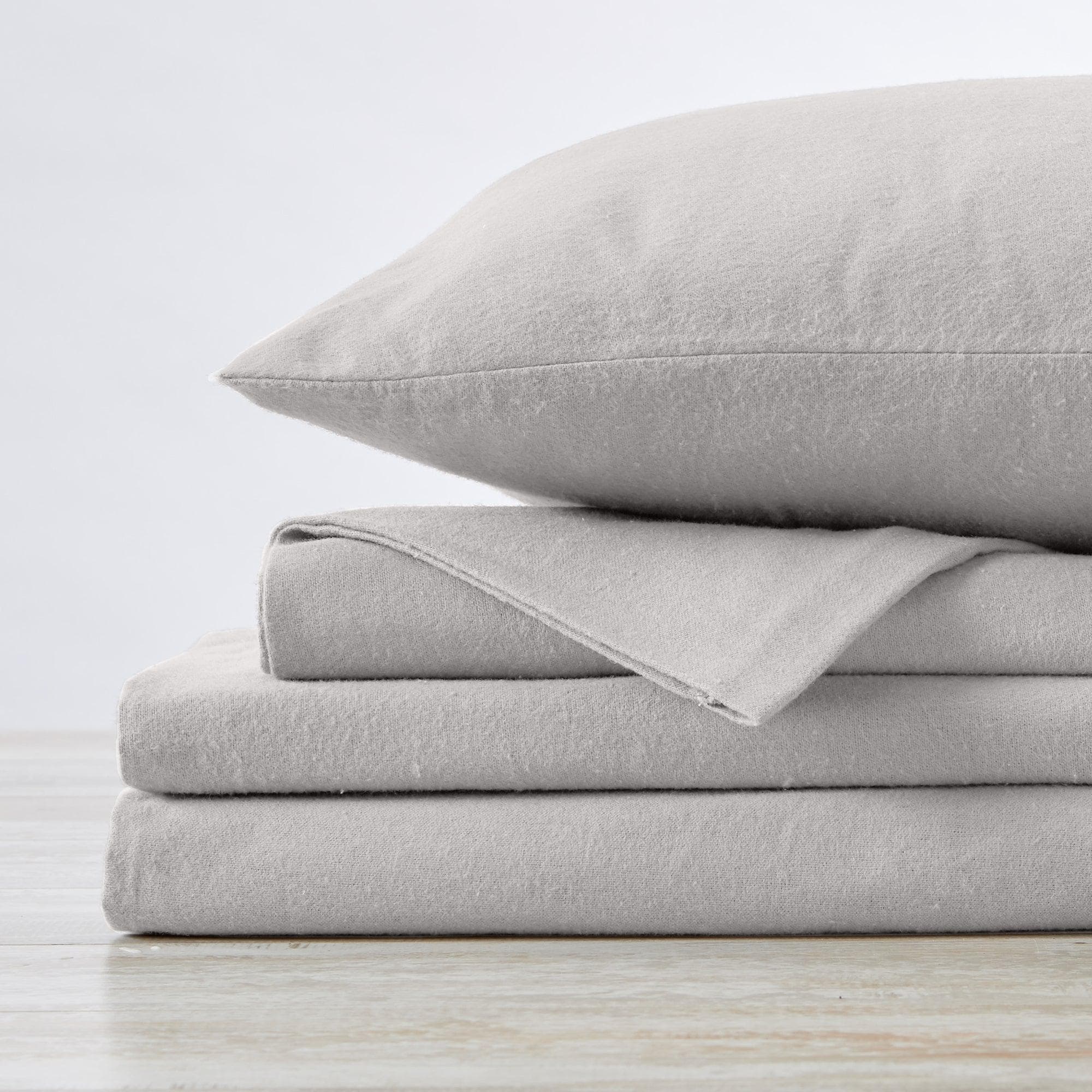 4-Piece Cotton Solid Flannel Sheet - Nordic Collection - Best Buy Furniture