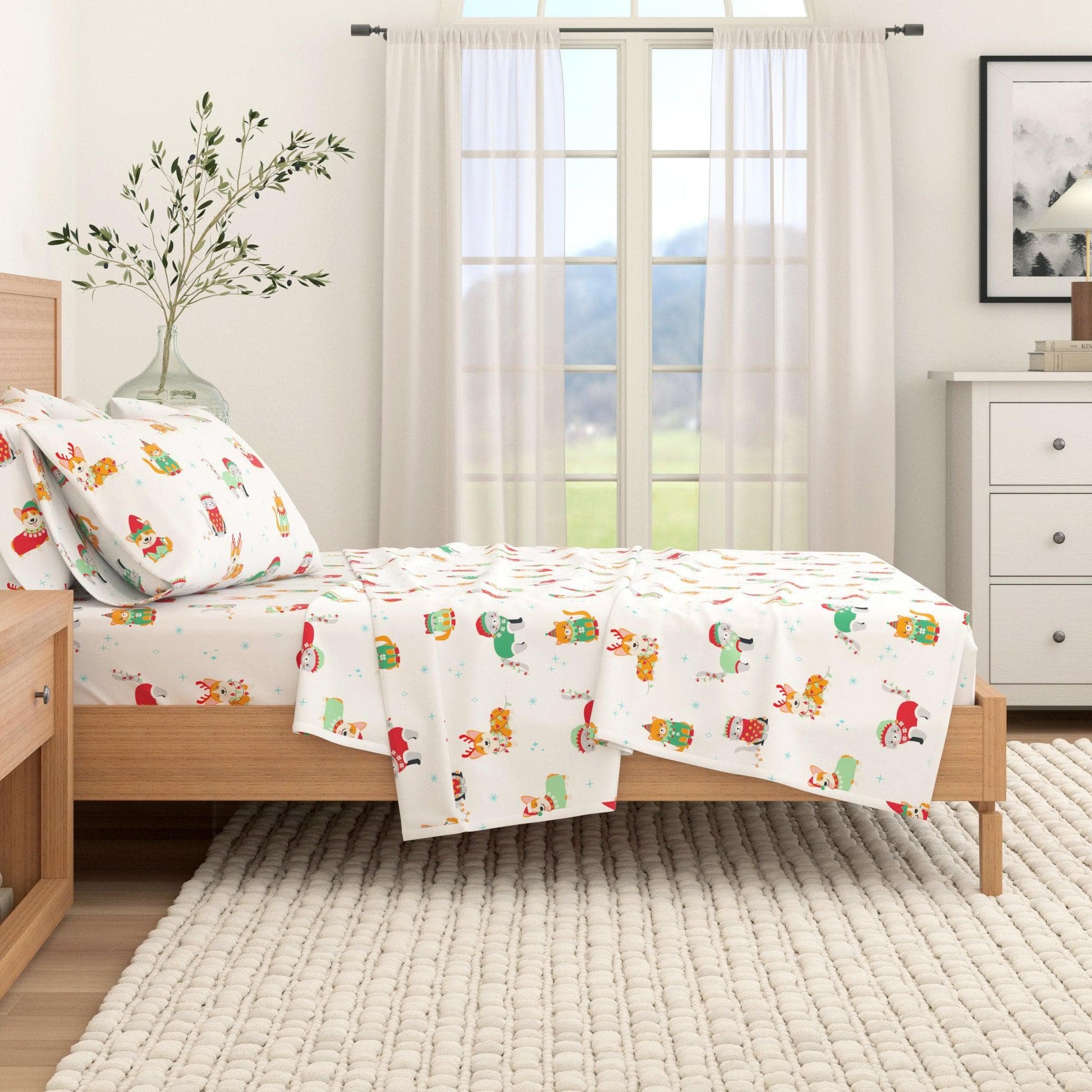 4-Piece Turkish Cotton Christmas Flannel Sheet - Whittaker Collection - Best Buy Furniture