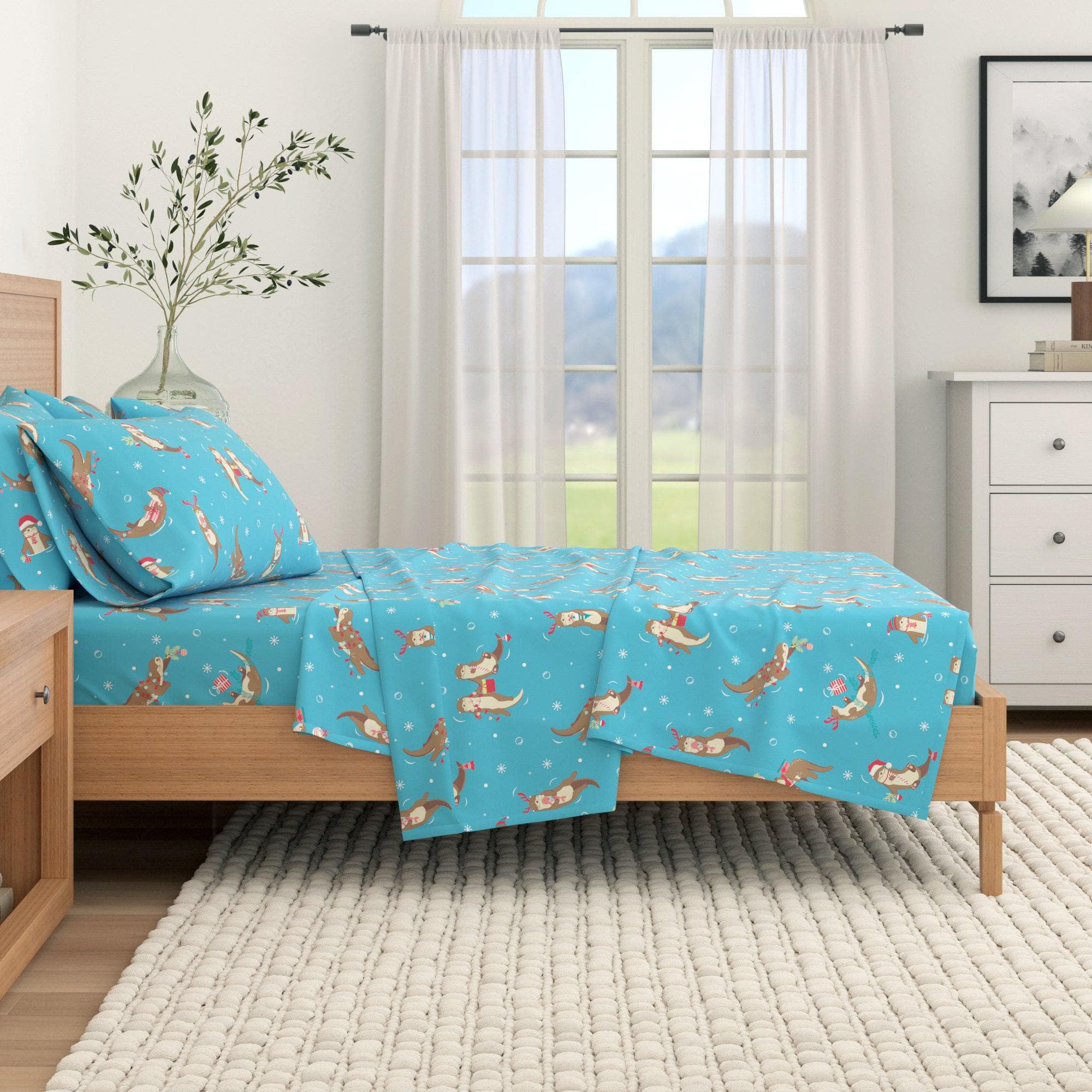 4-Piece Turkish Cotton Christmas Flannel Sheet - Whittaker Collection - Best Buy Furniture