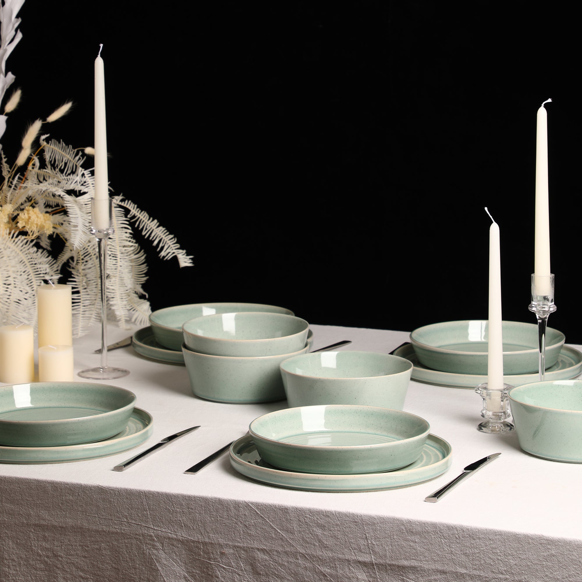 Claire Stoneware Dinnerware Set - Green