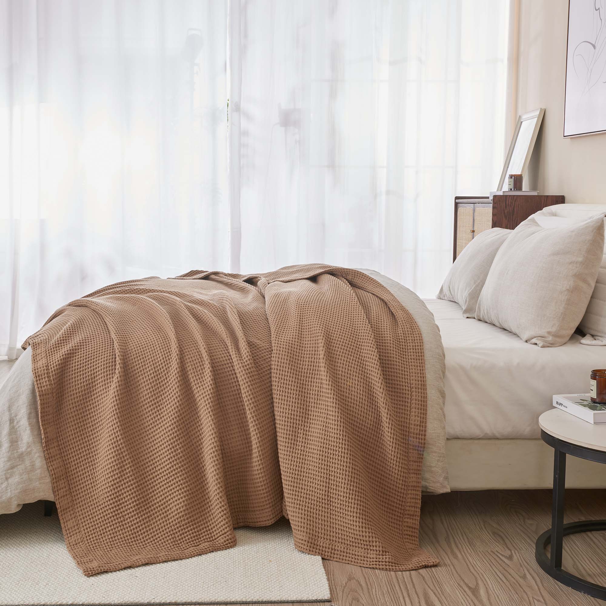 100% Cotton Waffle Weave Blanket - Mikala Collection - Best Buy Furniture