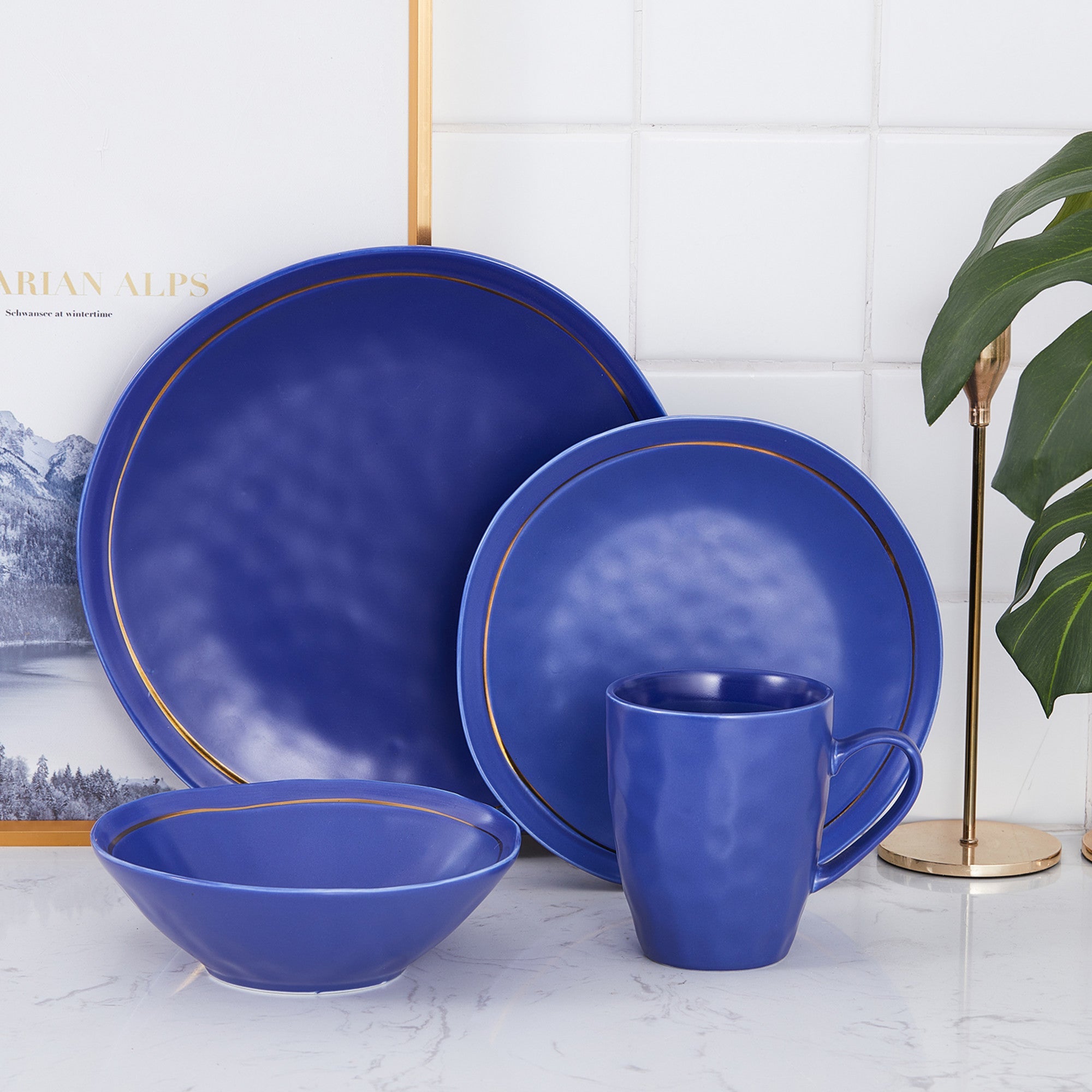 Clara Porcelain Dinnerware Set - Blue