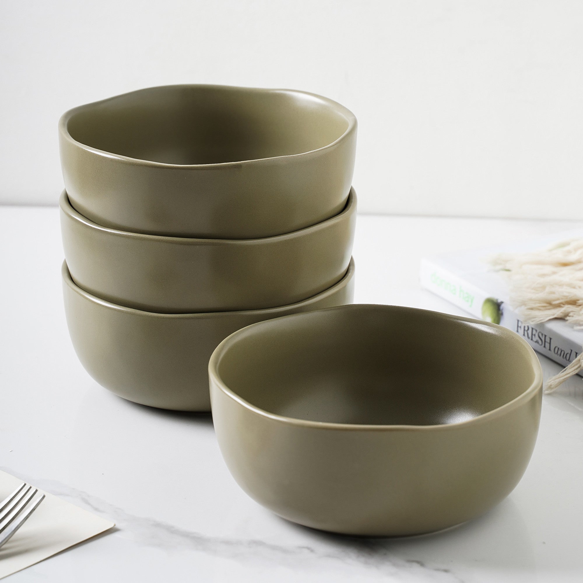 Tom Stoneware Bowl - Olive