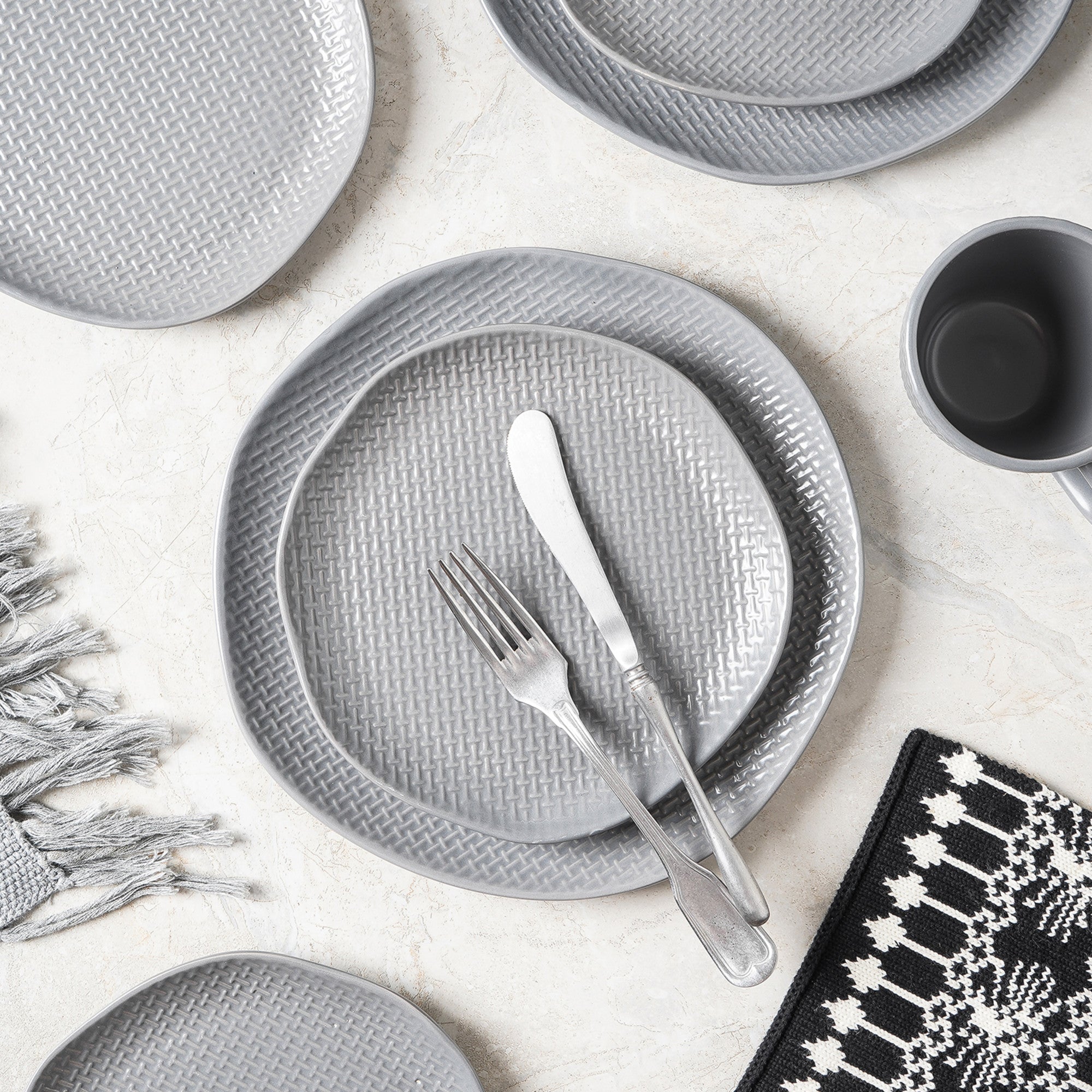 Abigail Stoneware Dinnerware Set - Gray