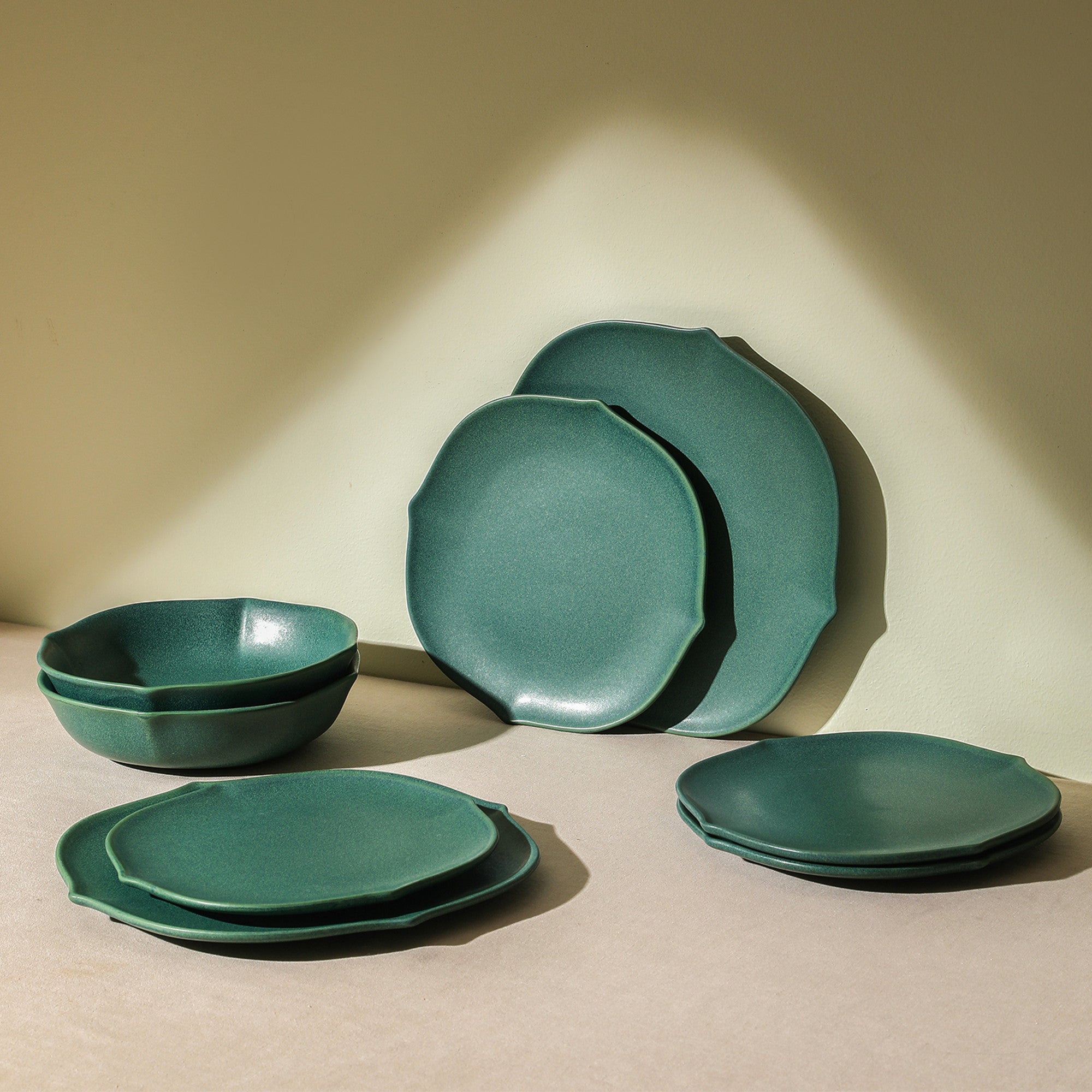 Baskerville Stoneware Dinnerware Set - Green