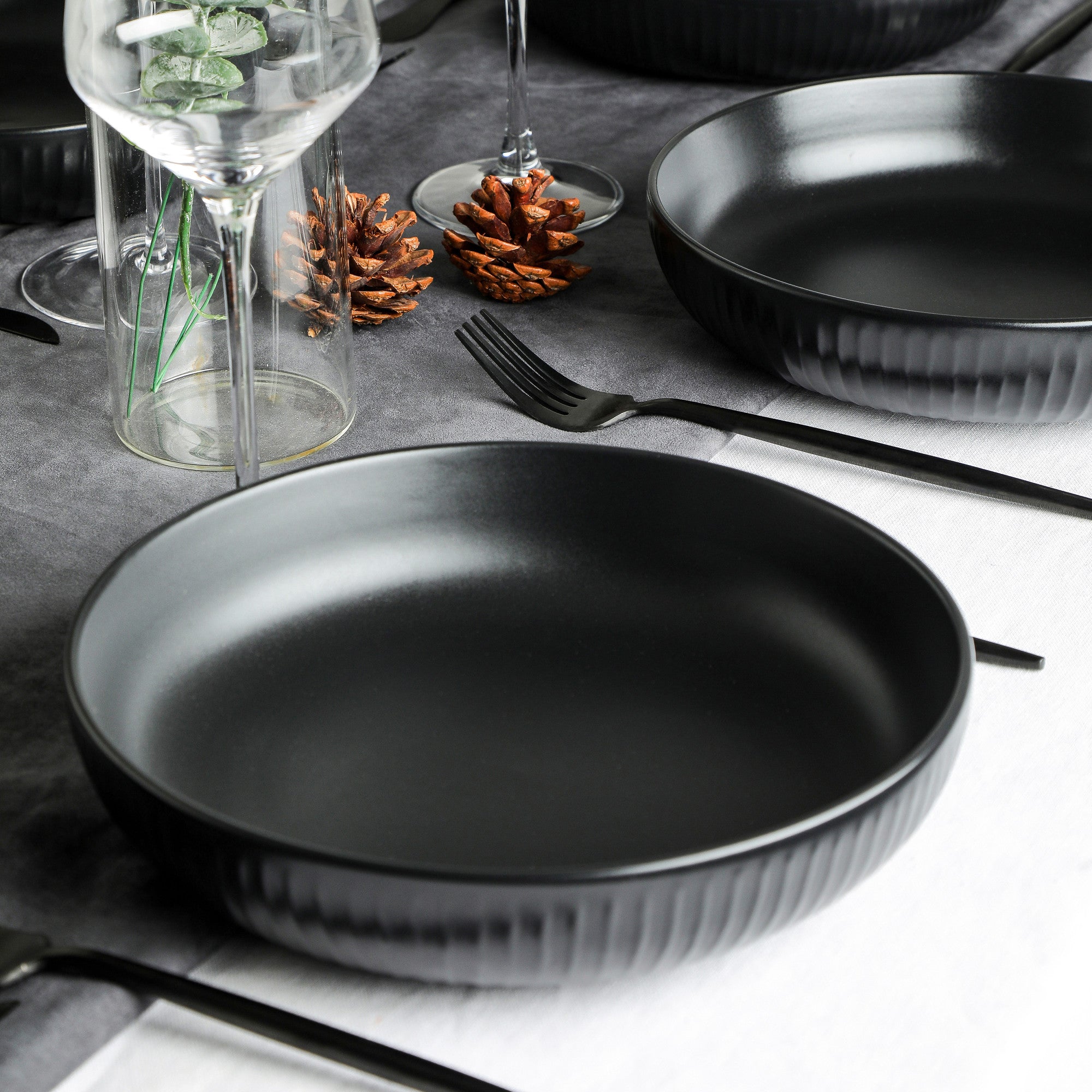 Logan Stoneware Bowl - Black
